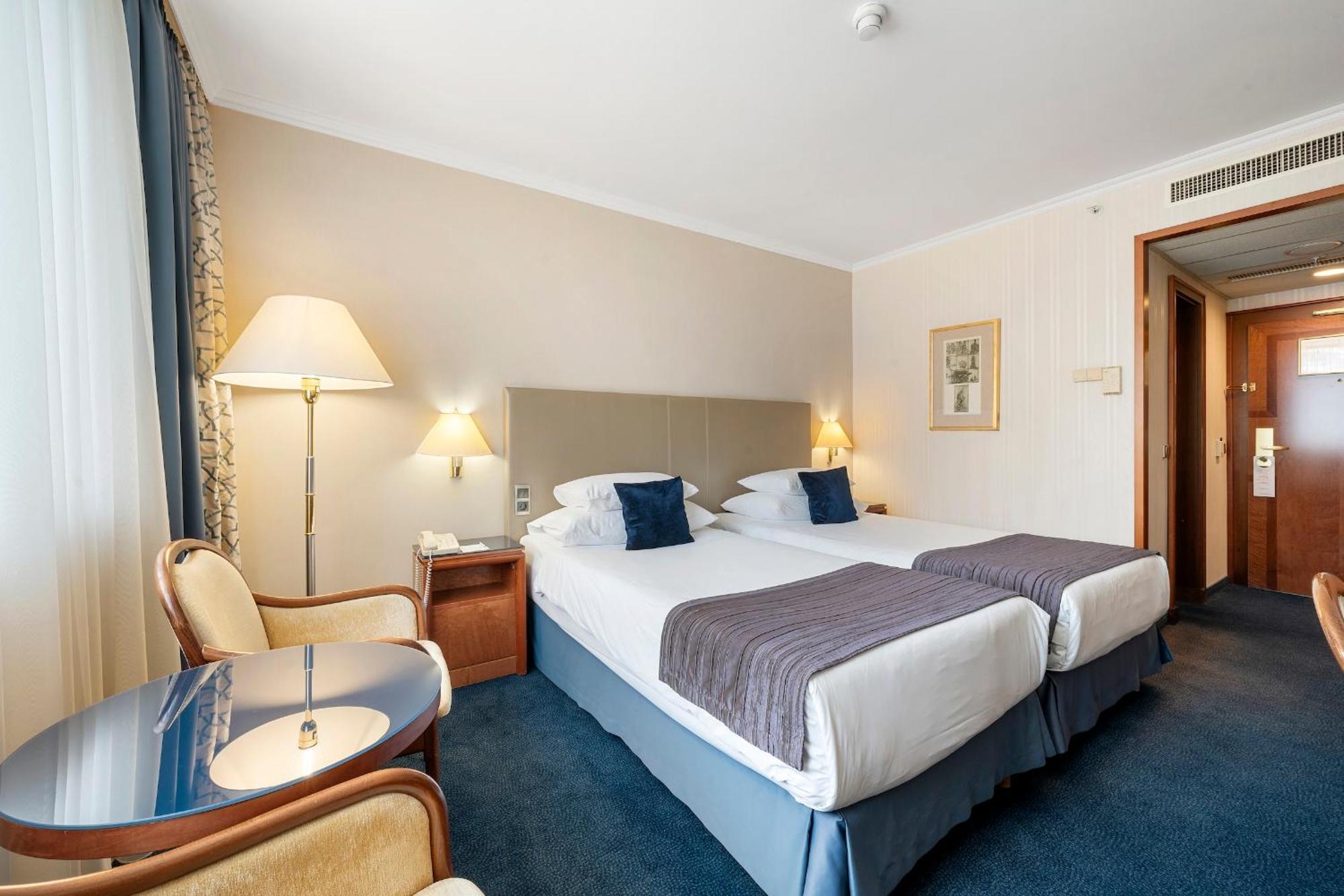 Premium Twin Room