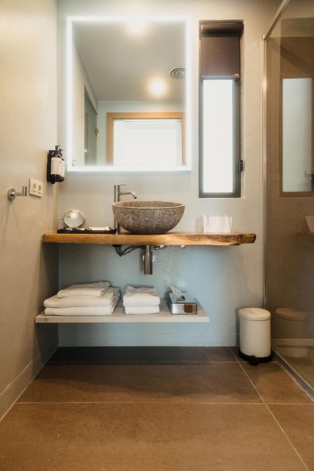 Double or Twin Room Balcony