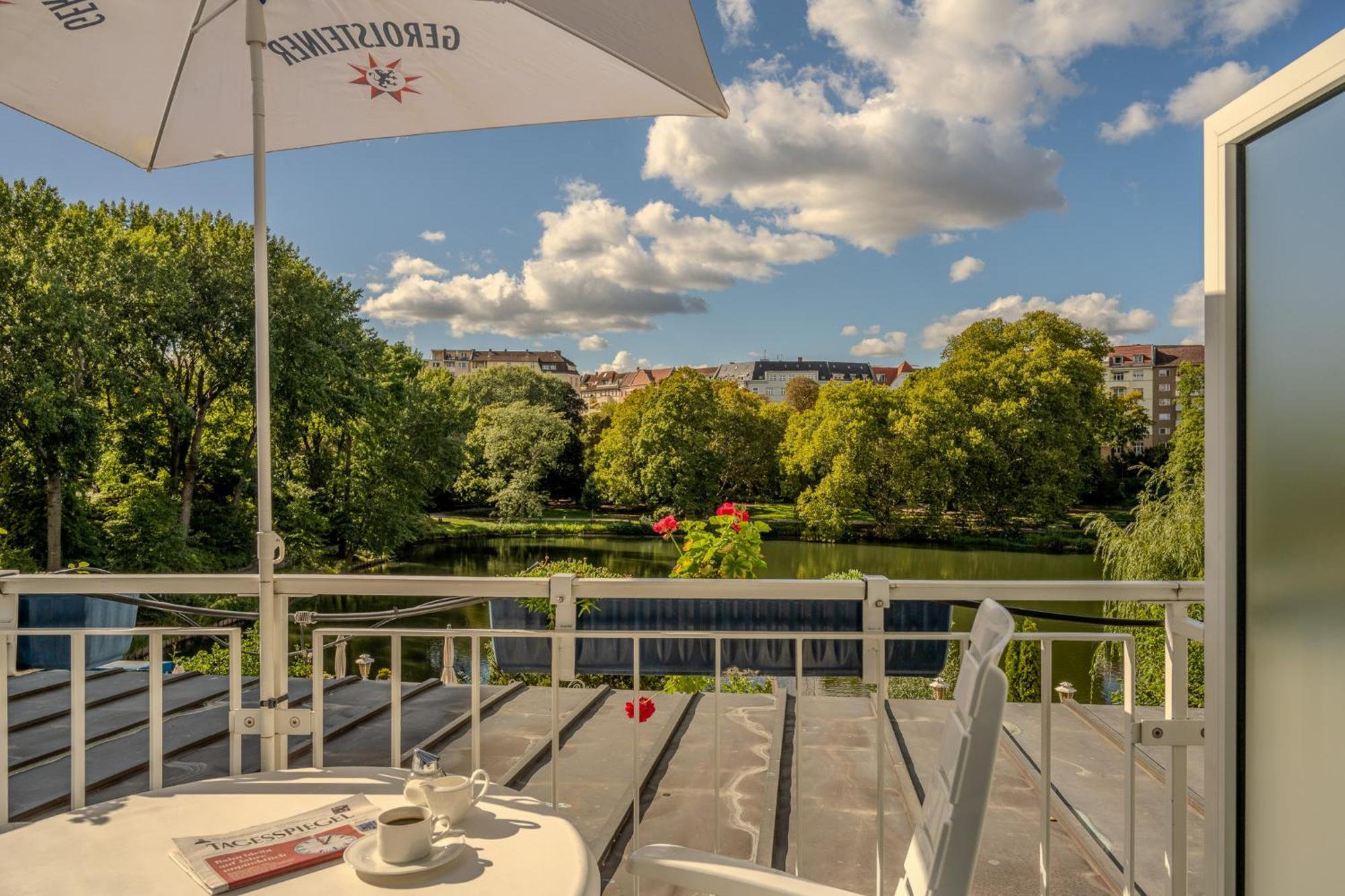 Comfort Double Room Balcony Lake View