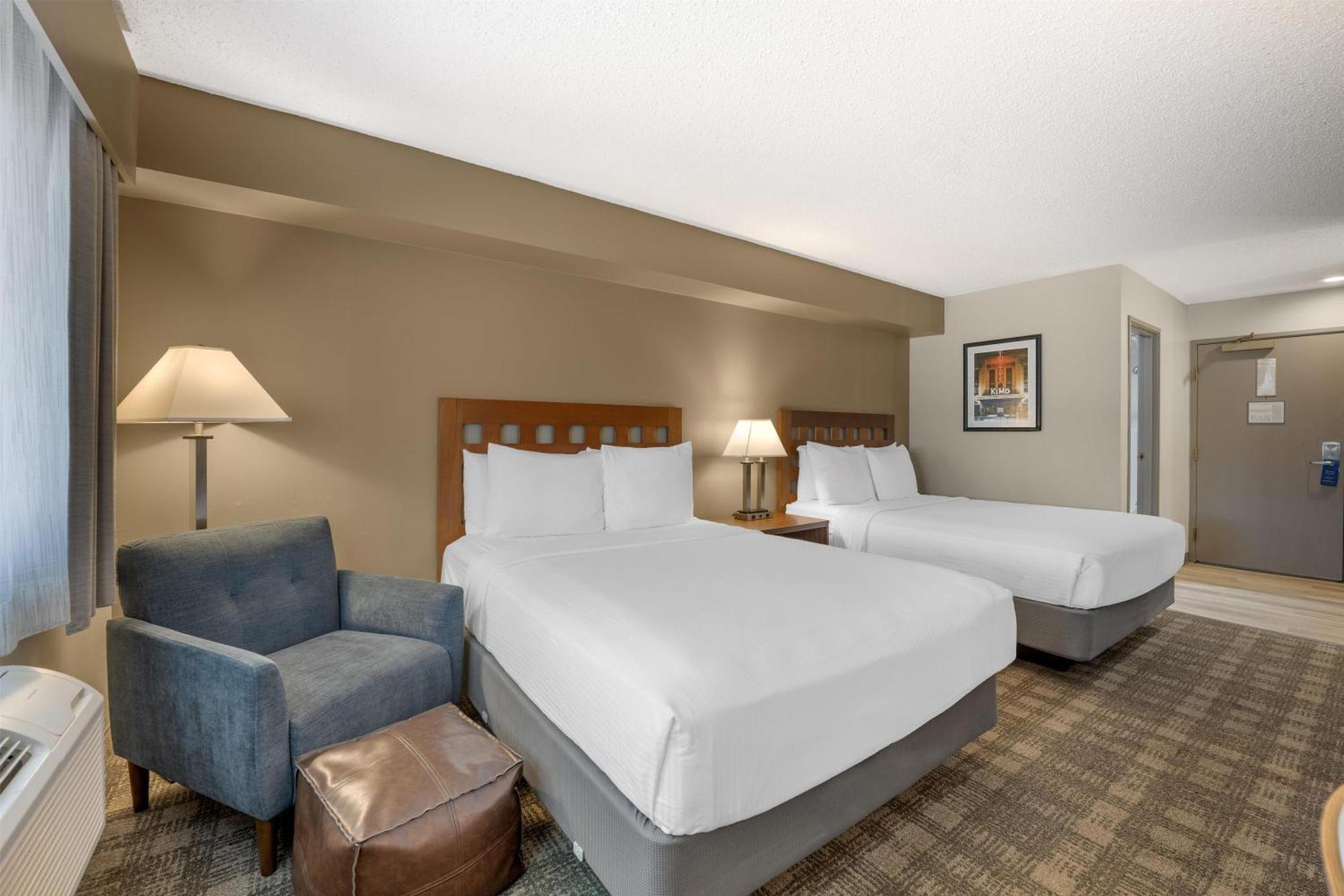 Queen Room Two Queen Beds Non-Smoking