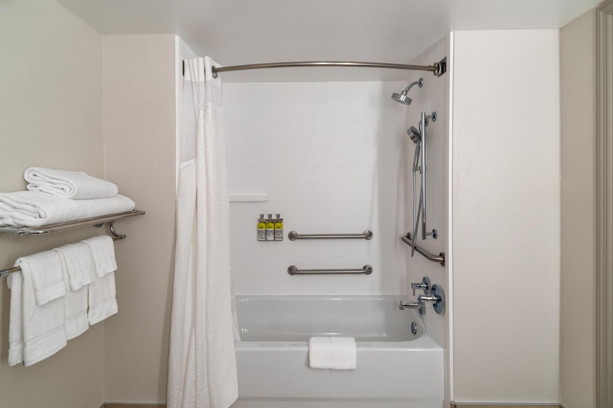 King Room Mobility Access or Hearing Accessible