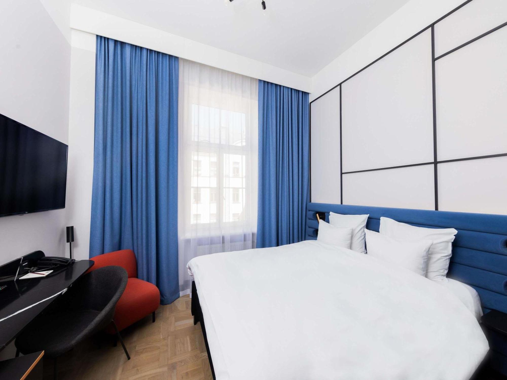 Classic Double Room