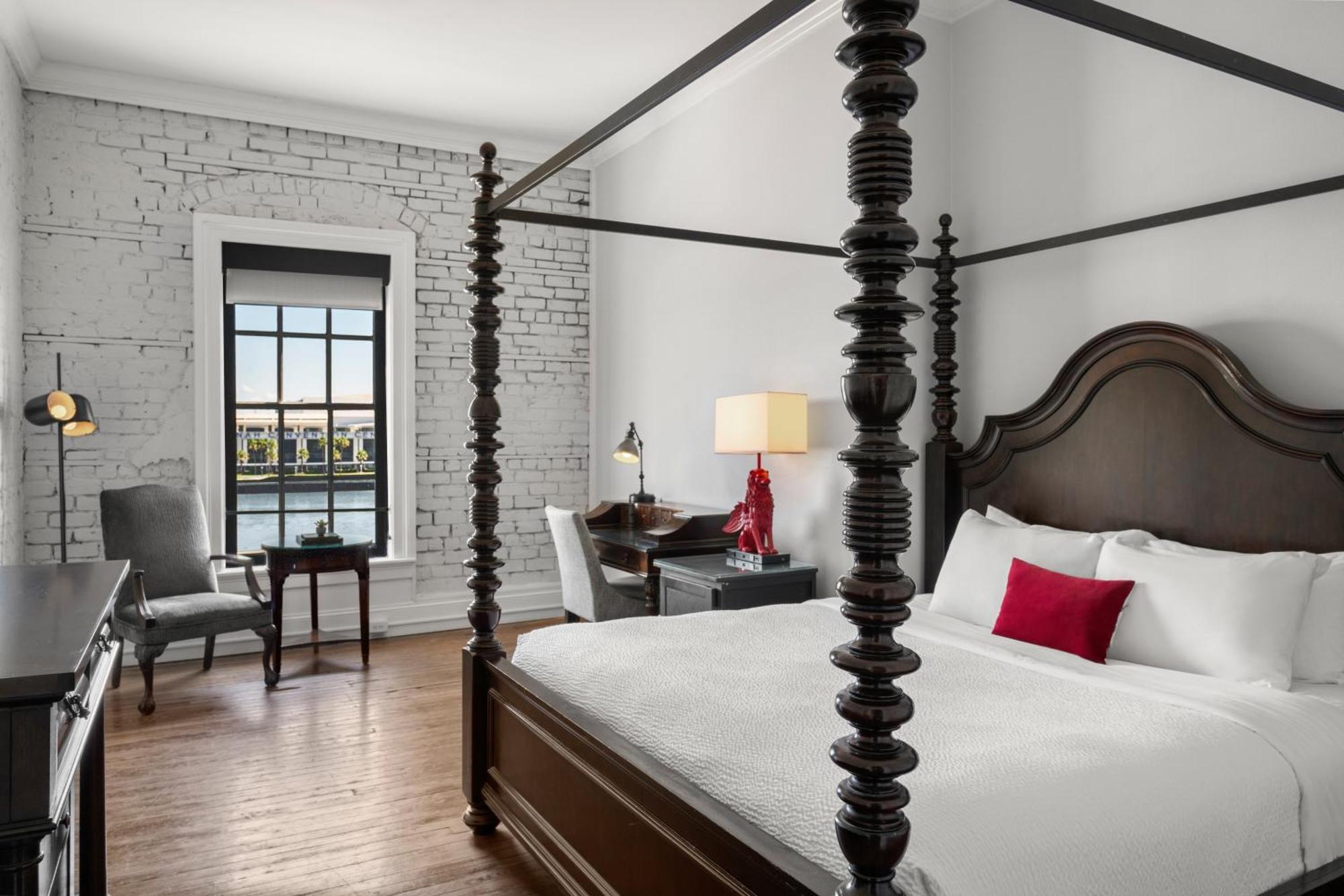 King Room Riverview