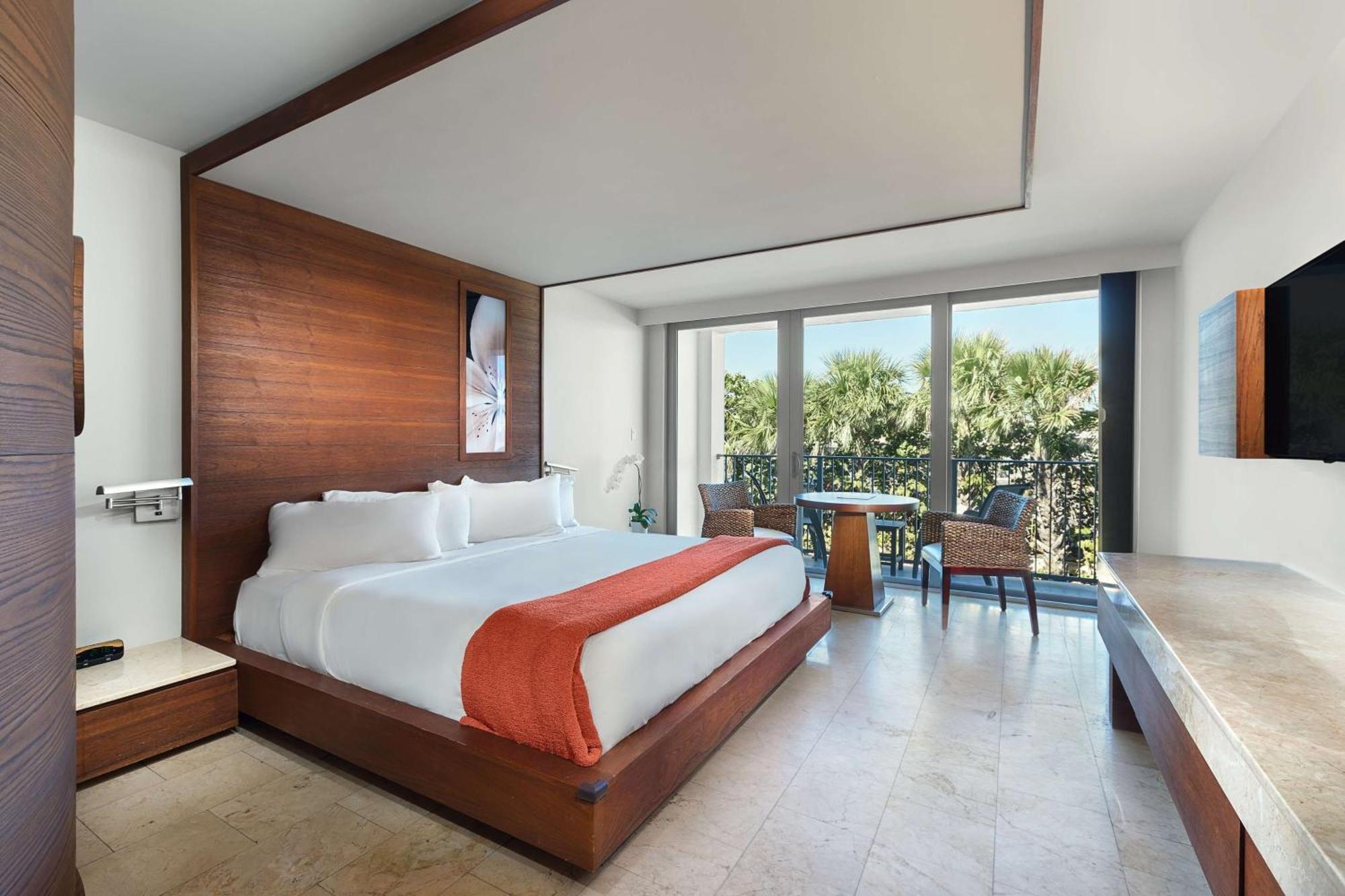 Modern King Room