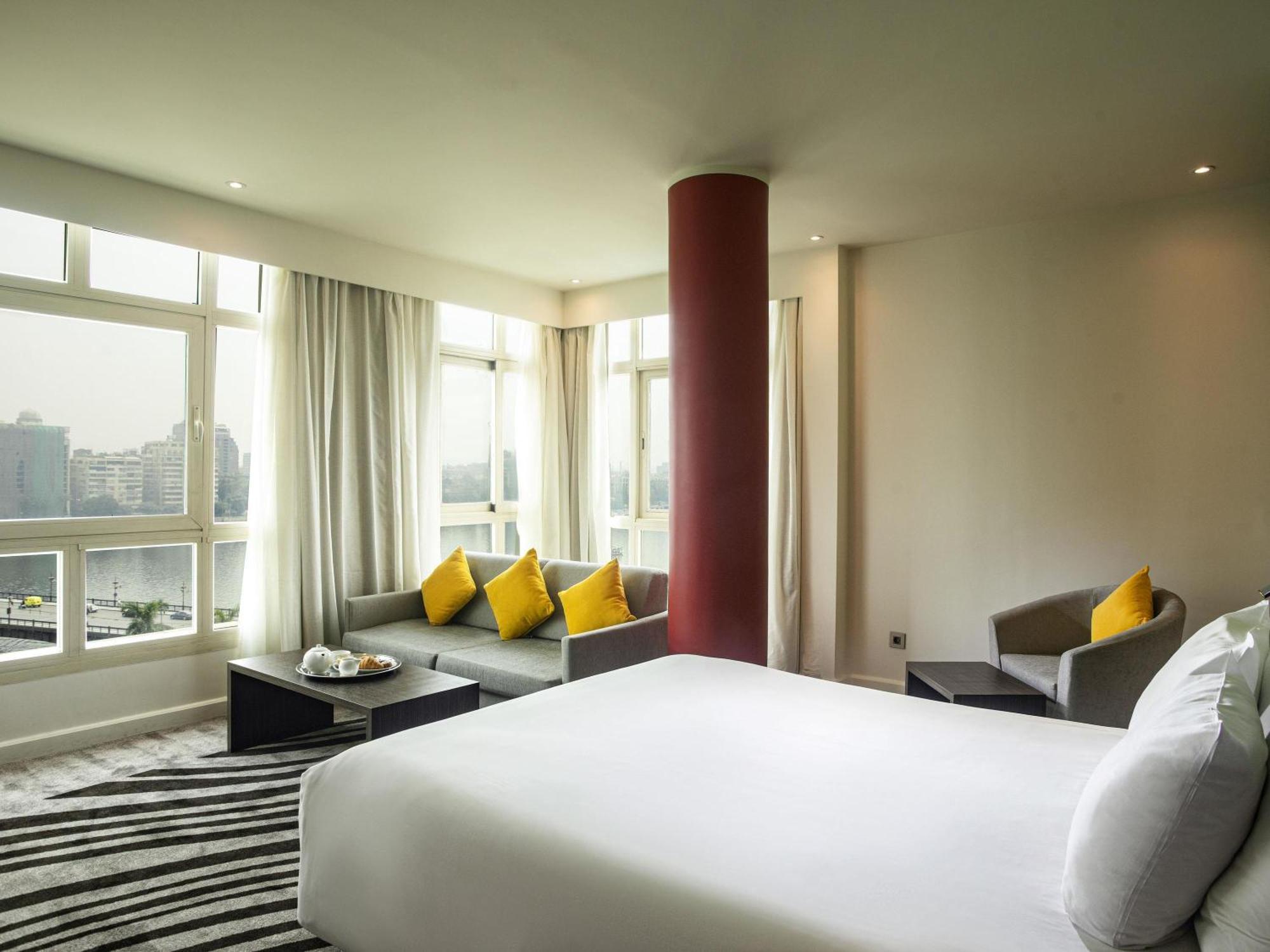 Junior Suite One Double Bed Sofa River Side