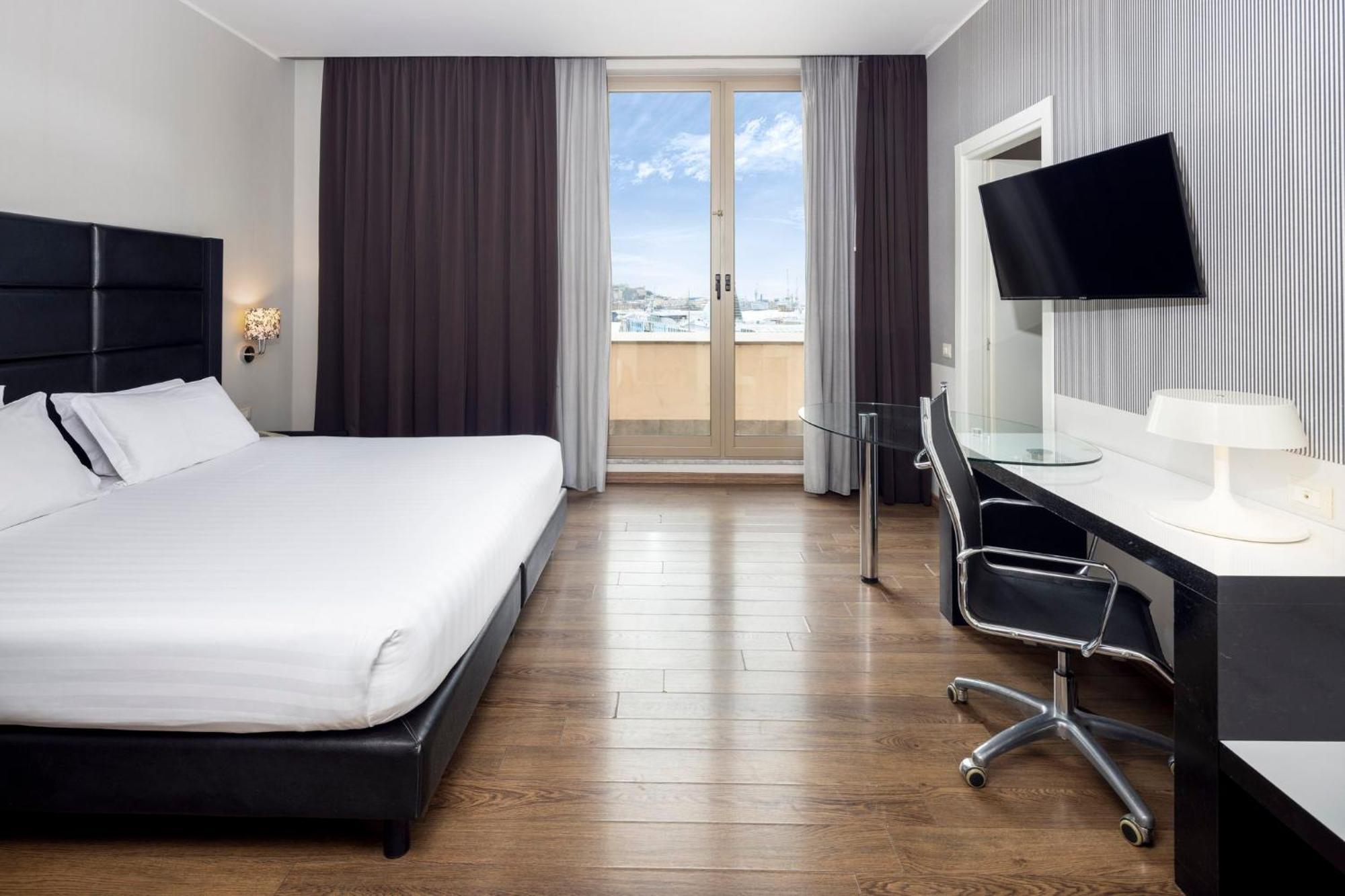 Premium King Room