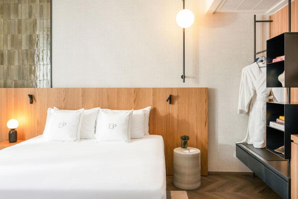 Double or Twin Room City View