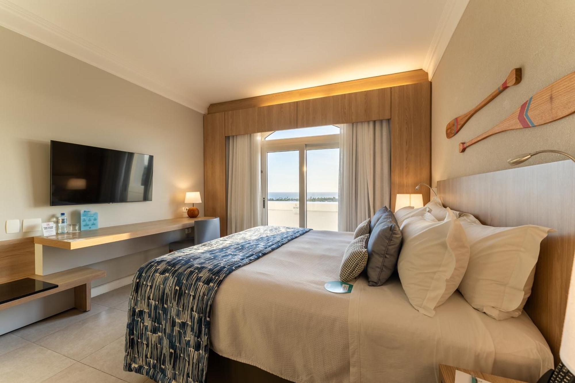 Premium Room 1 double bed sea view
