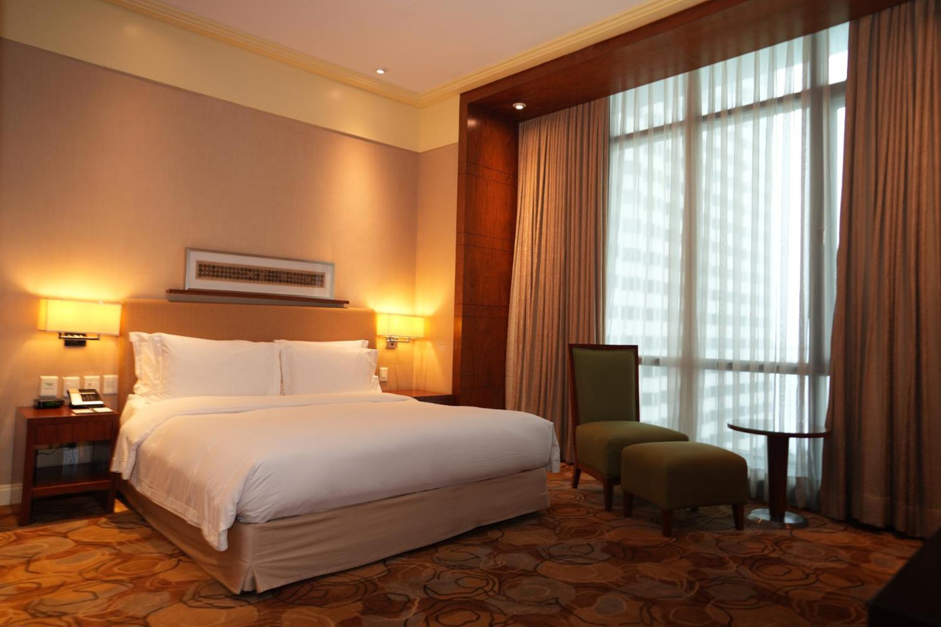 Bay View Suite