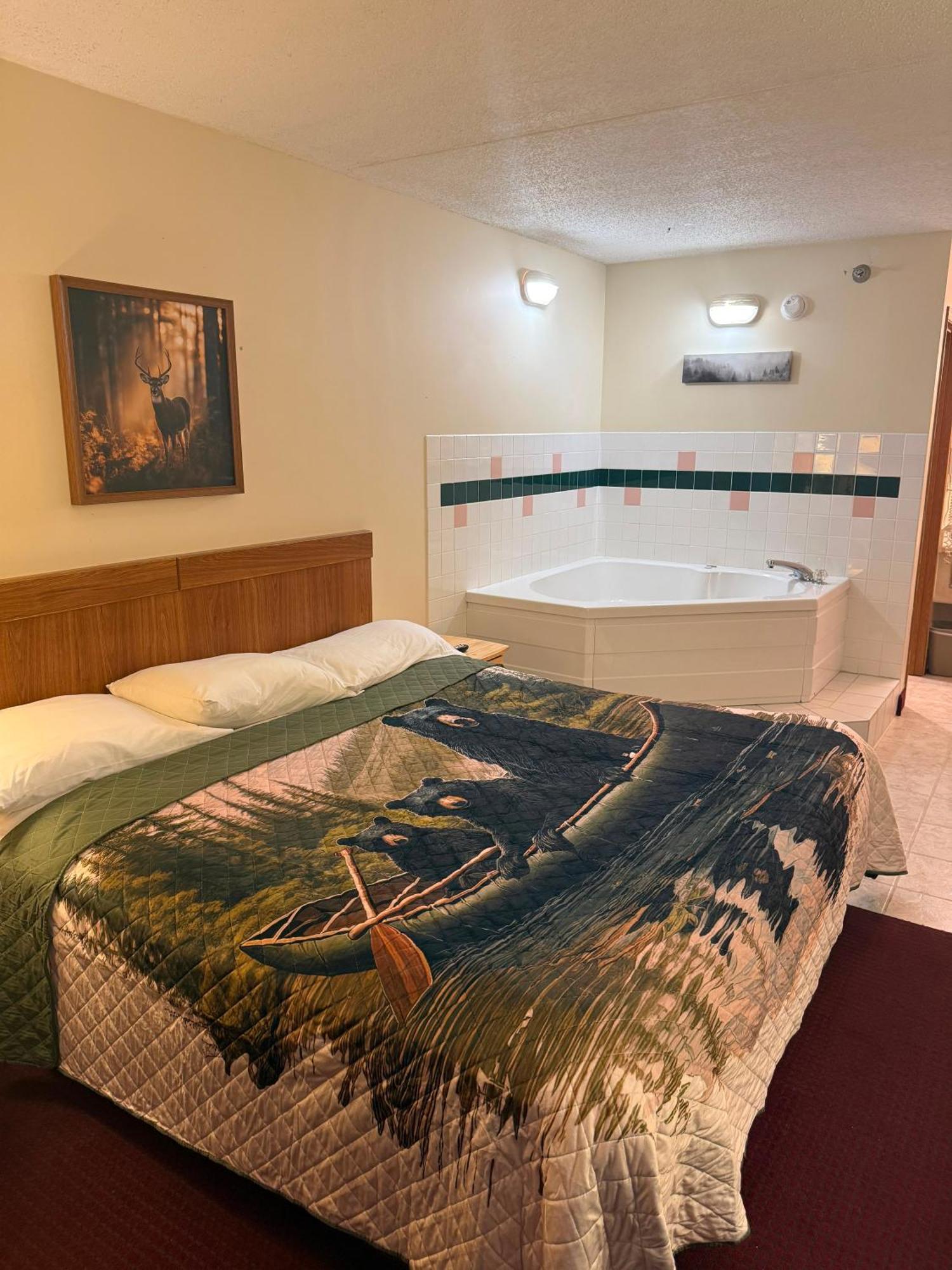 King Room Spa Bath