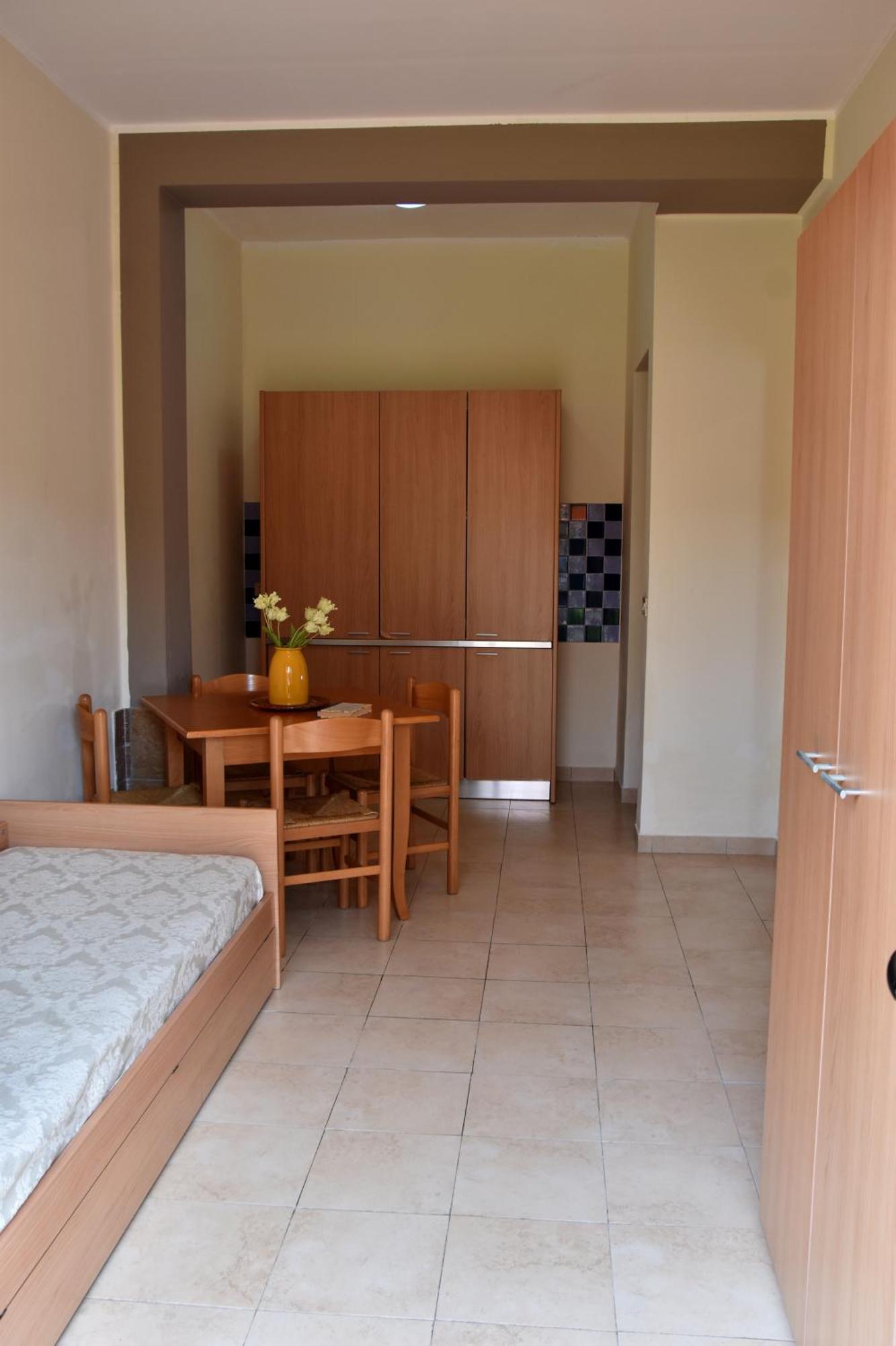 One-Bedroom Apartment Terrace
