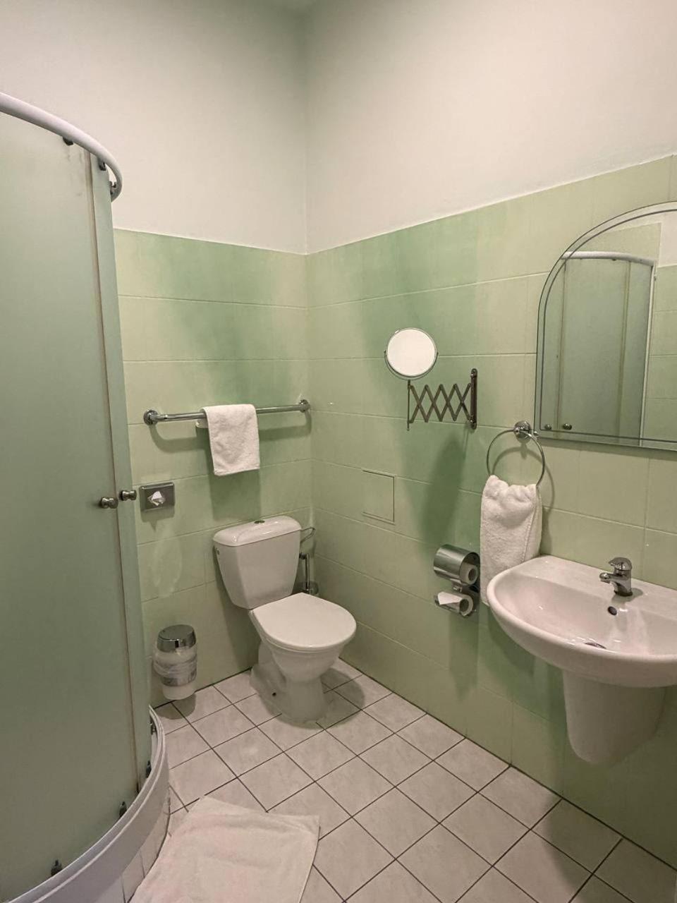 Single Room