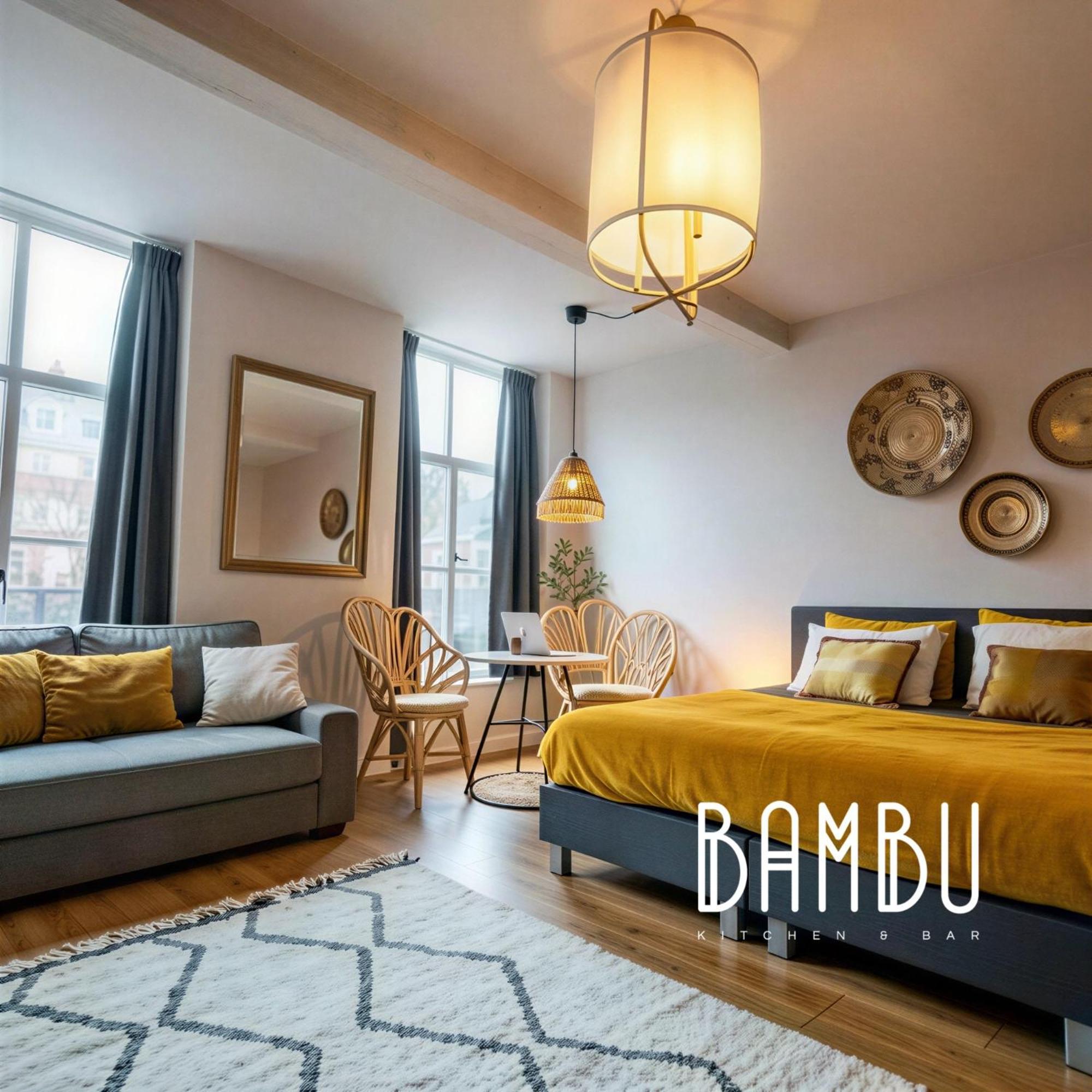 Double Room City View Yellow room first floor