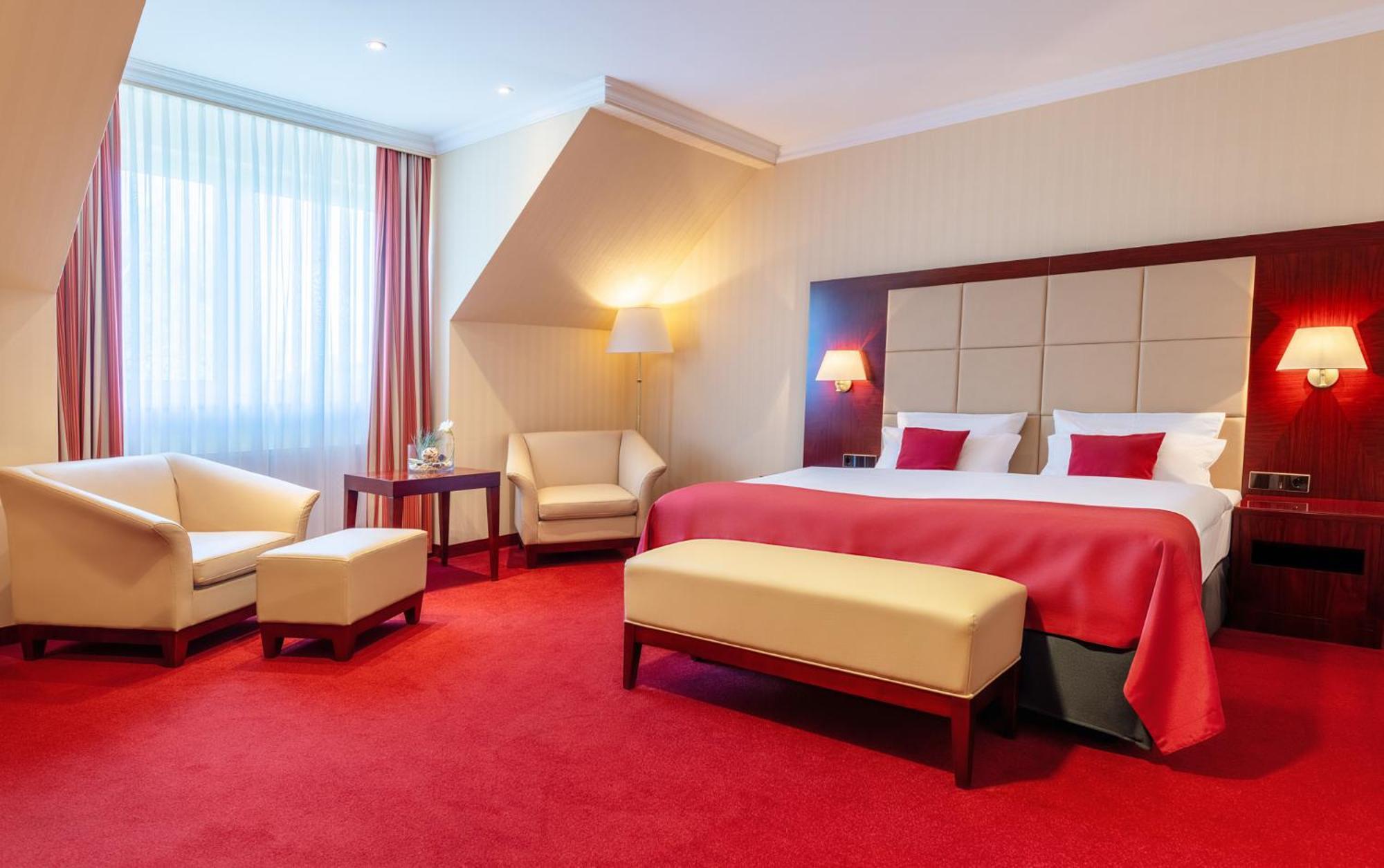 Superior Junior Suite