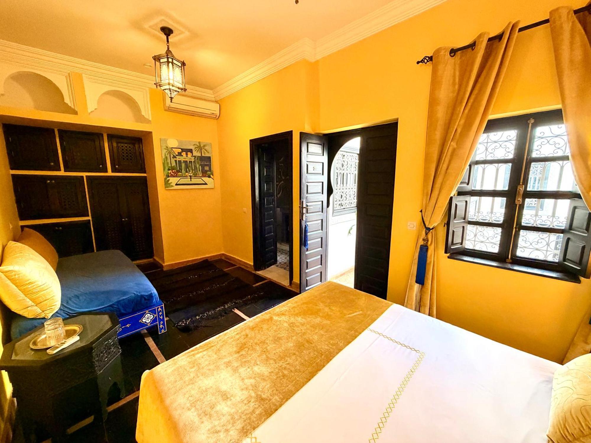 Deluxe King Suite