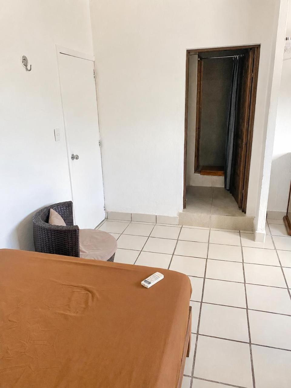 Family Room Private Bathroom