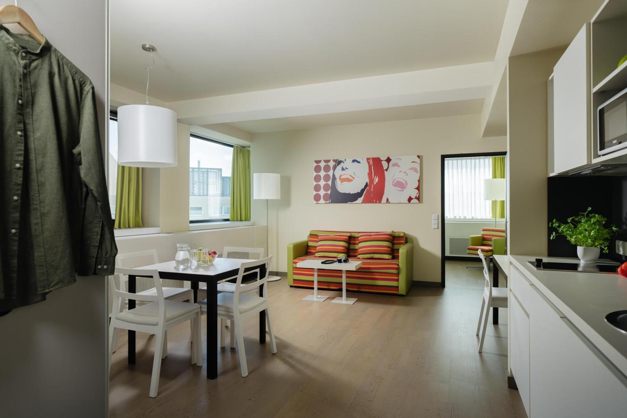 Studio Apartment