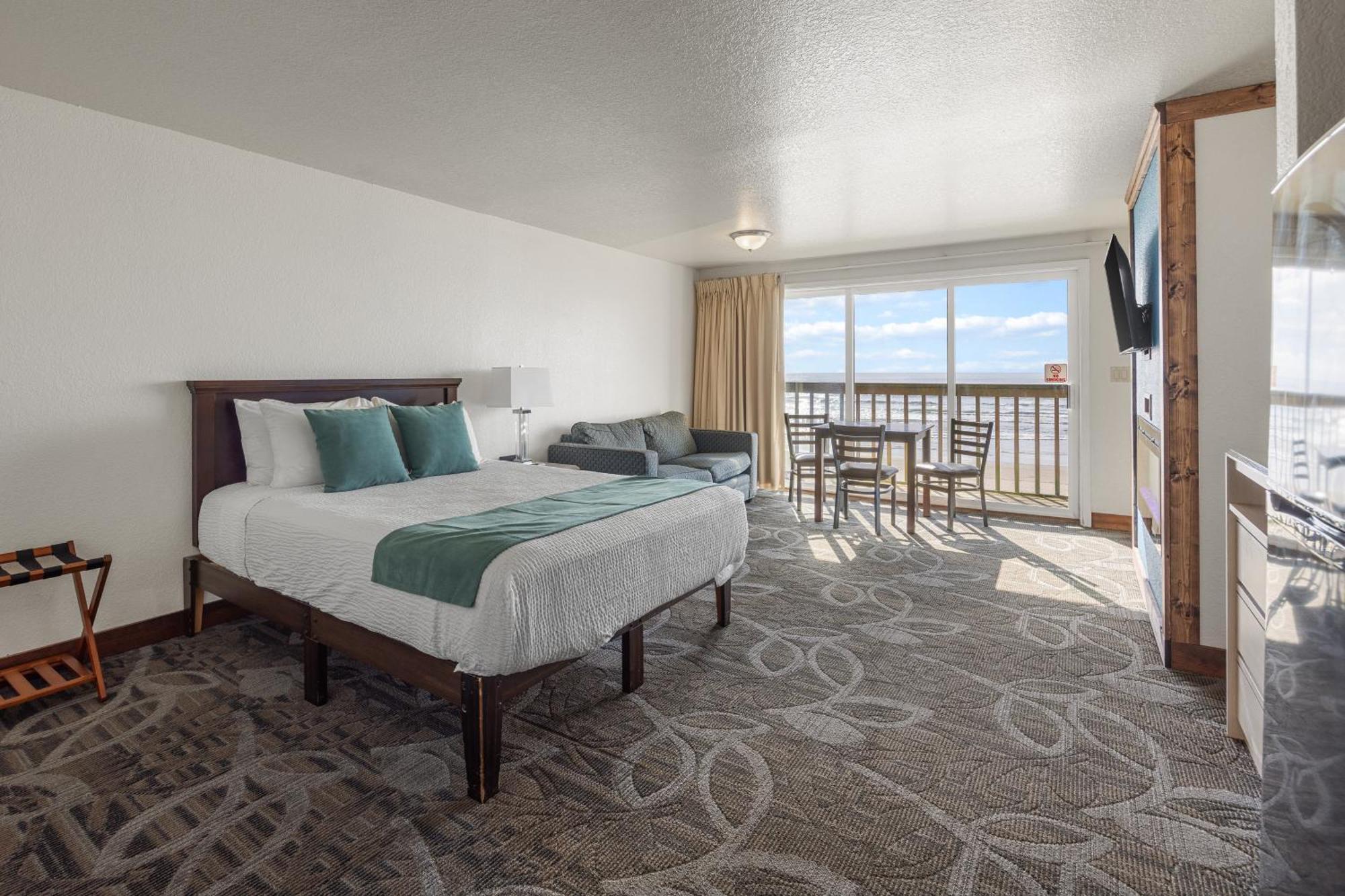 Family Suite Ocean View Non-Pet
