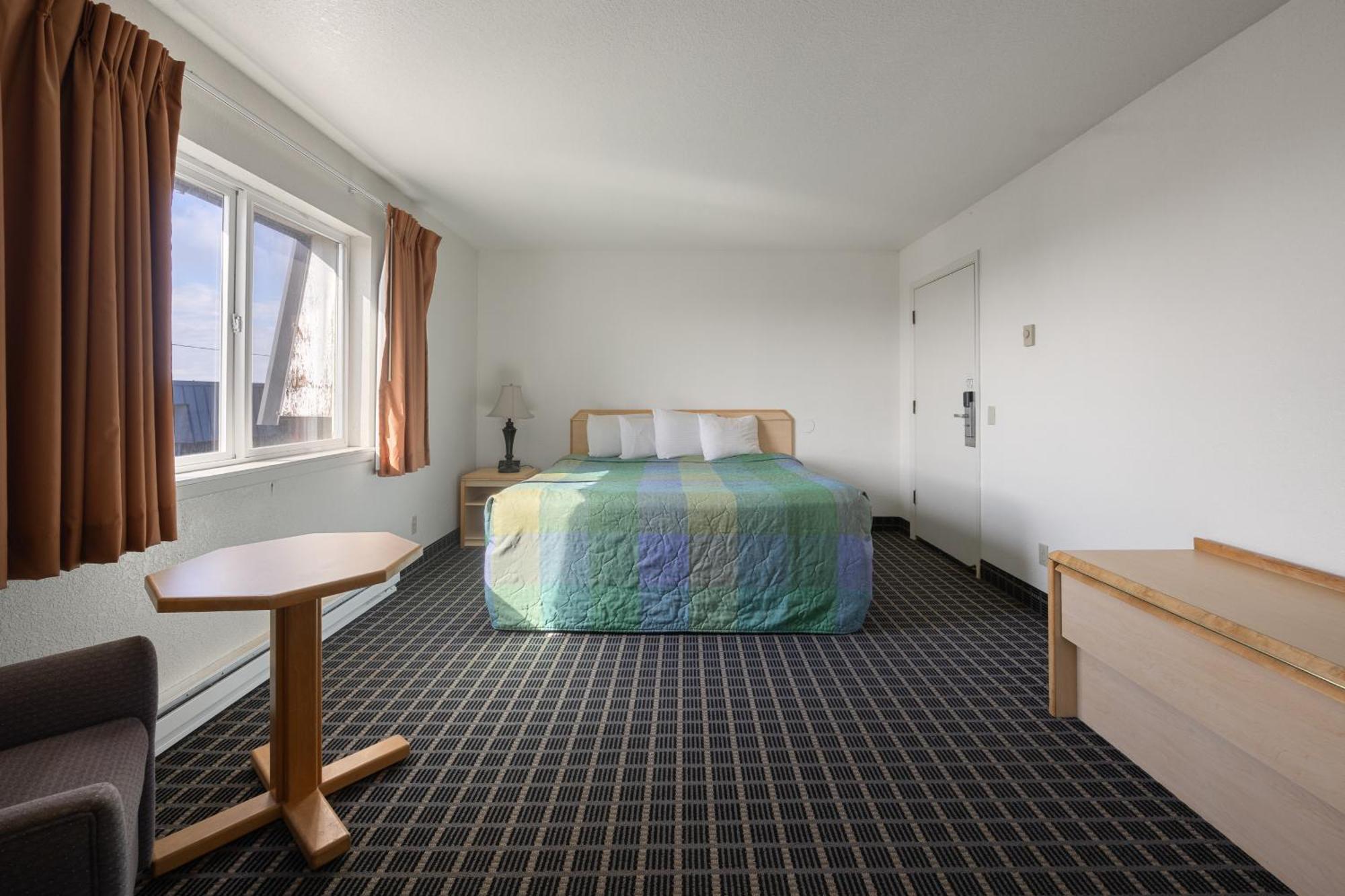 King Suite Non-Pet