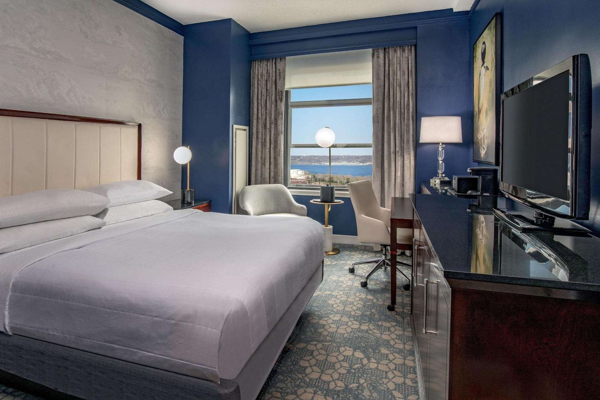 Deluxe Standard Room