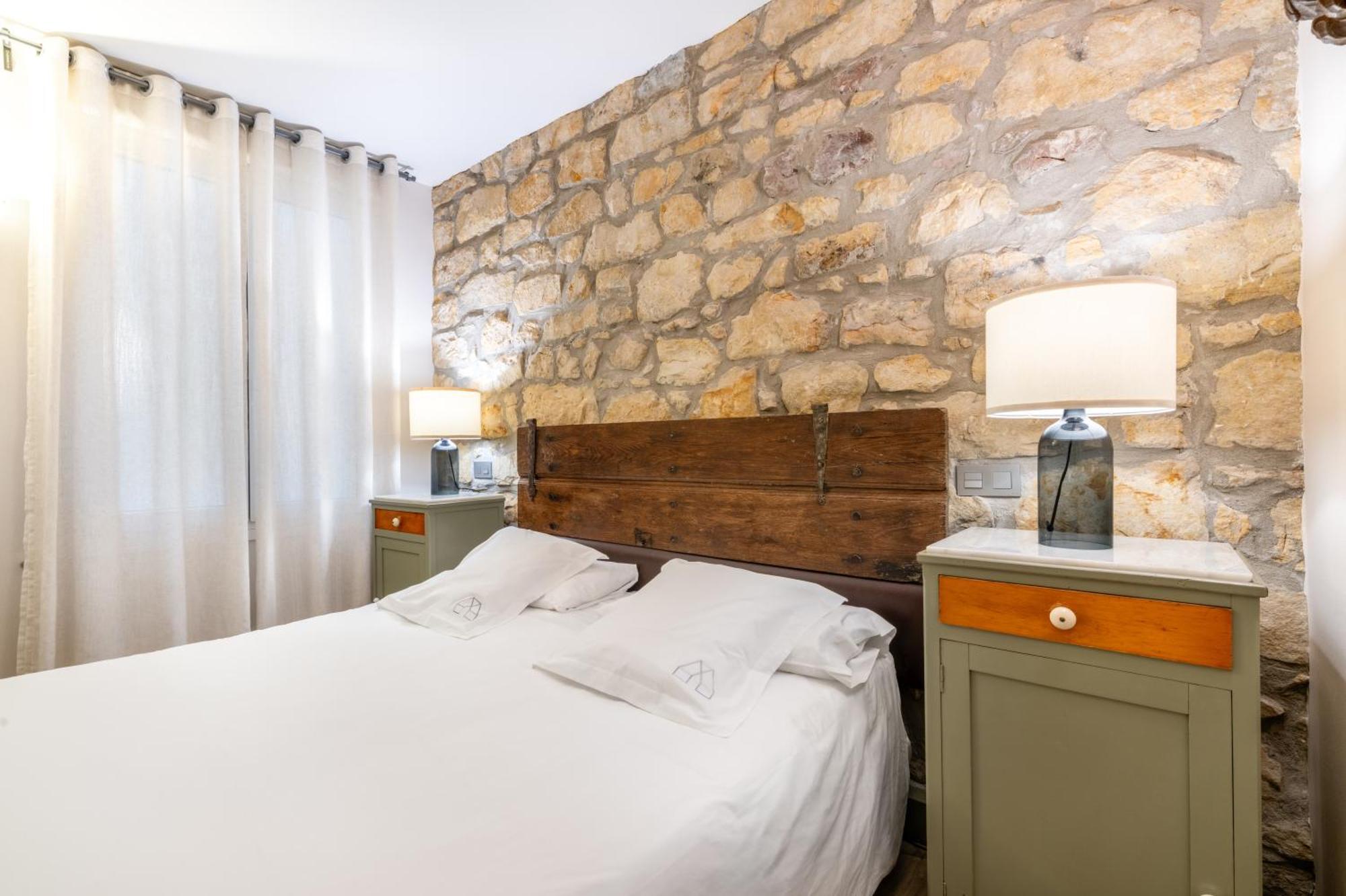 Twin or Double Room Interior