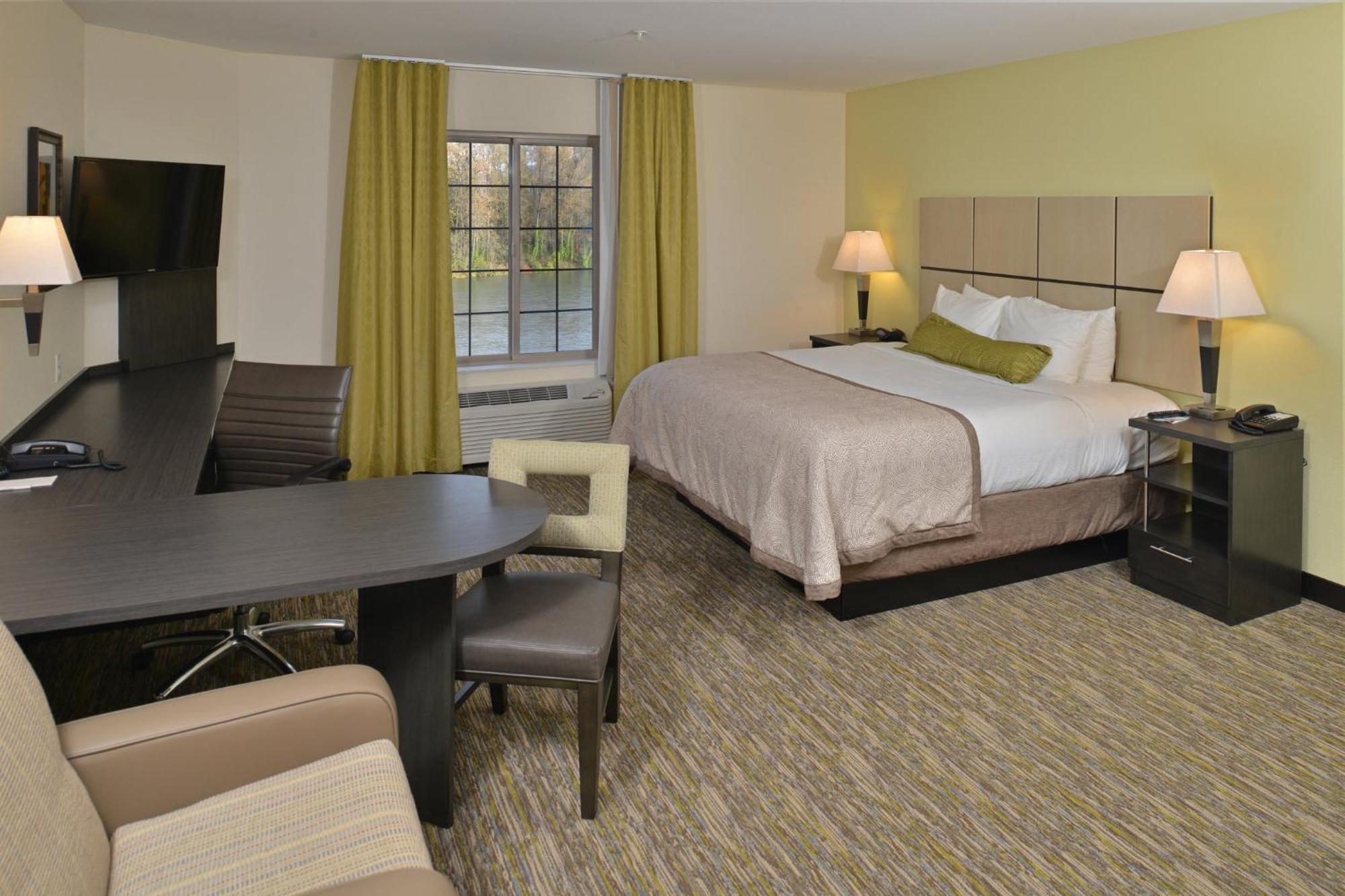 King Studio Suite River View