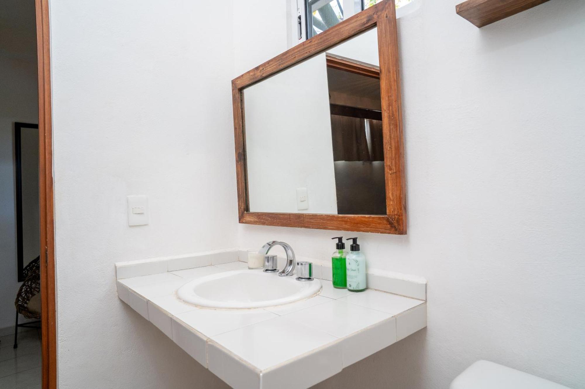 Quadruple Room Private Bathroom