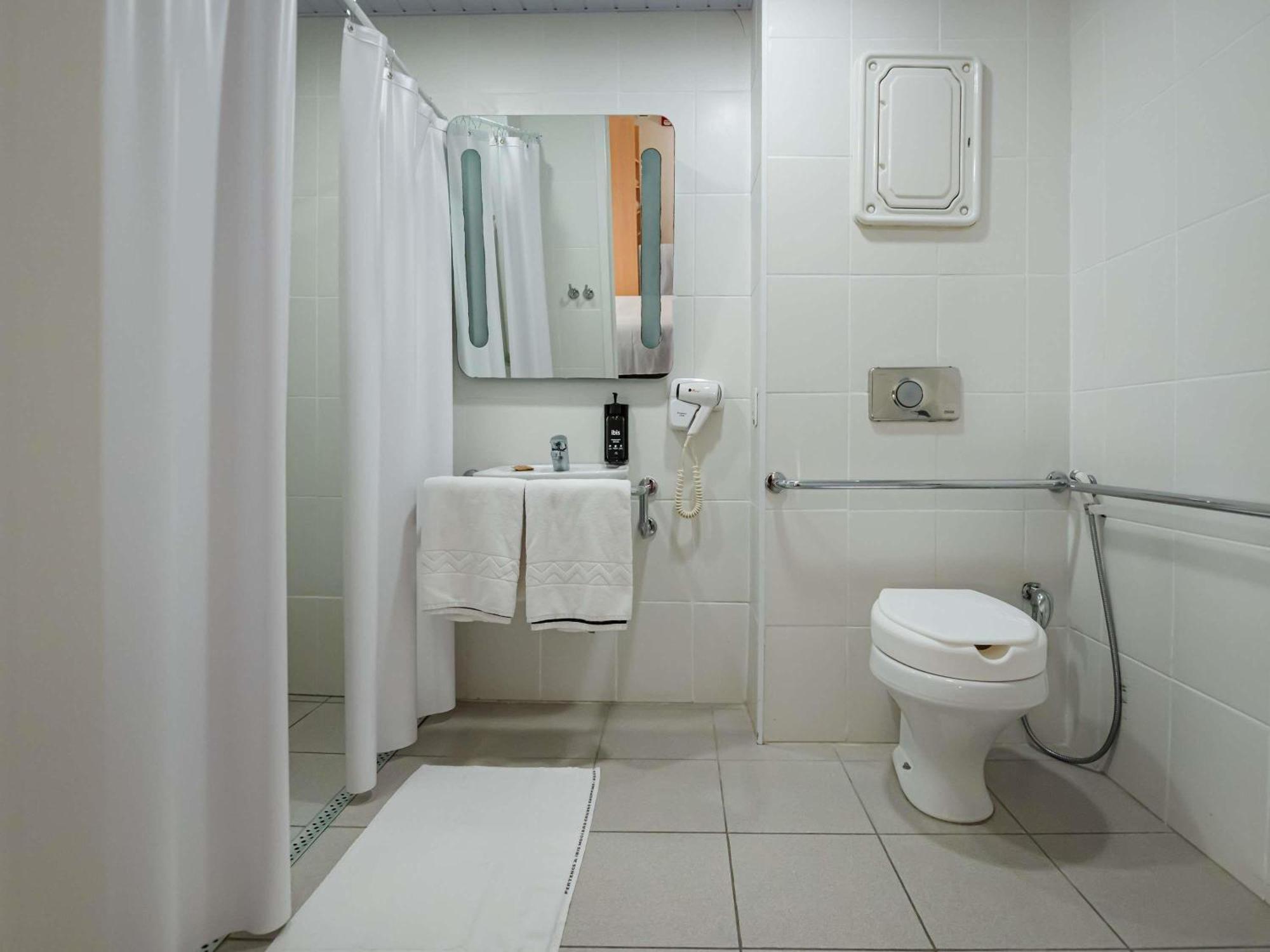 Standard Room Mobility Accessible