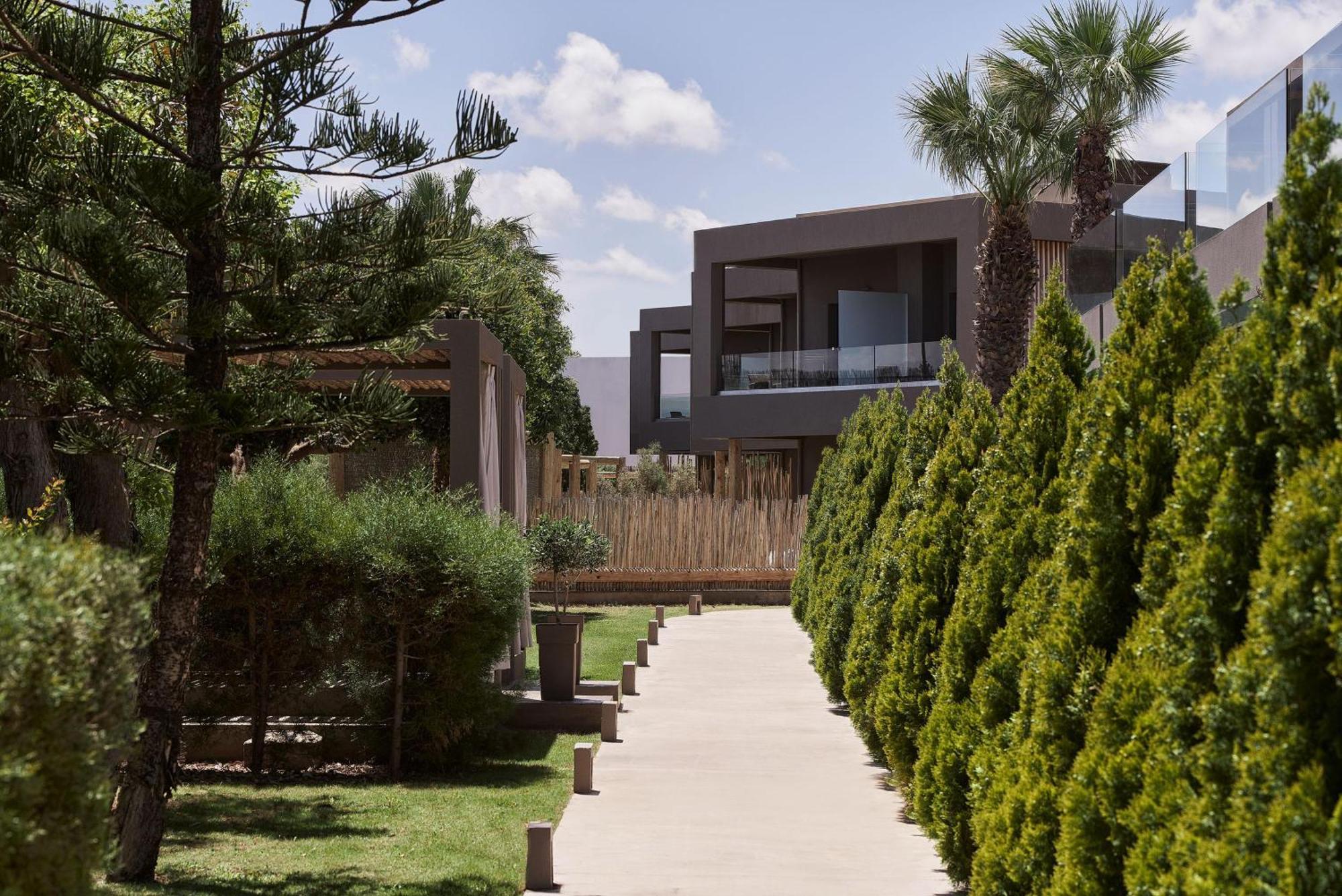 Garden View Retreat