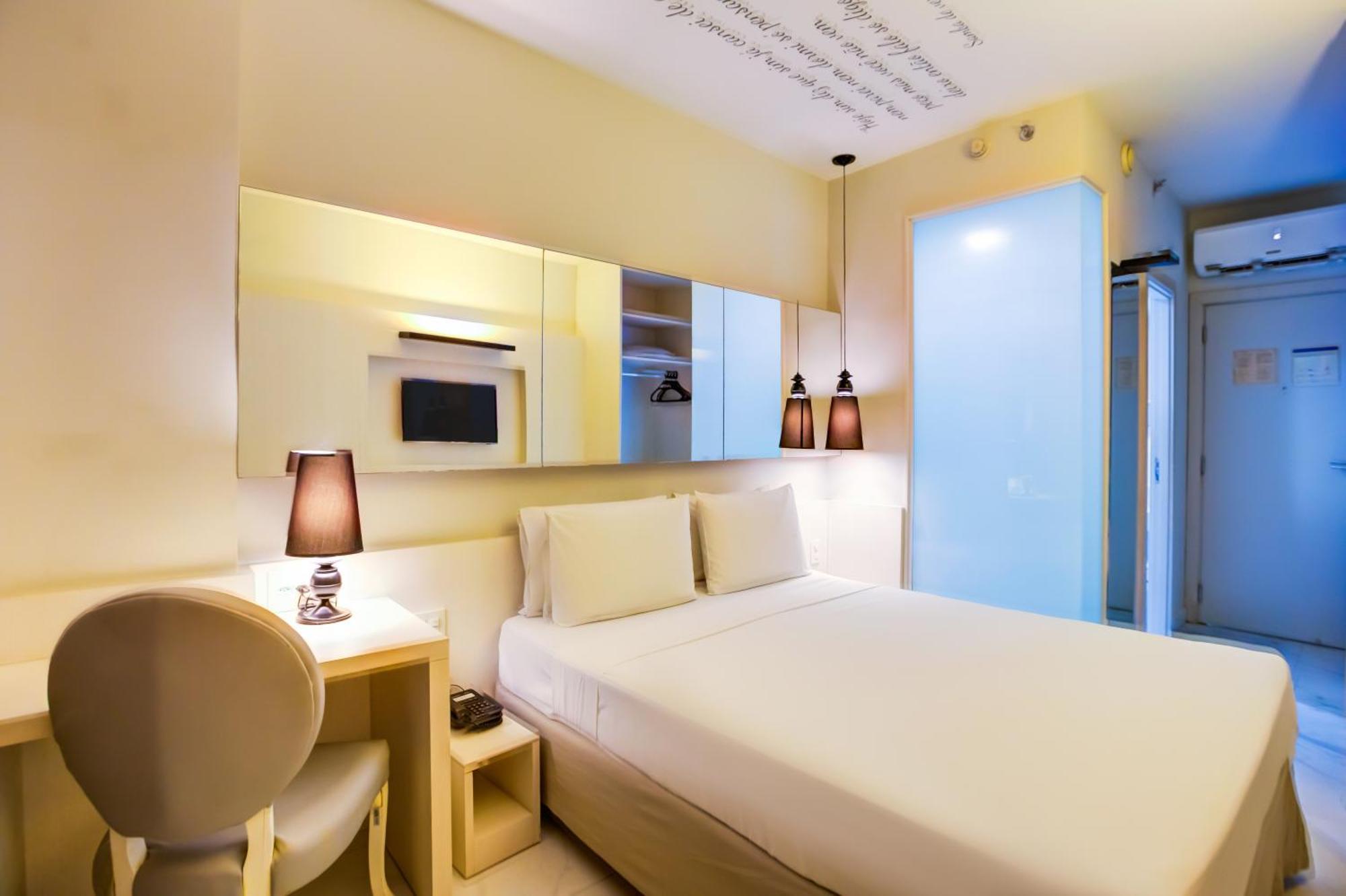Superior Queen Room
