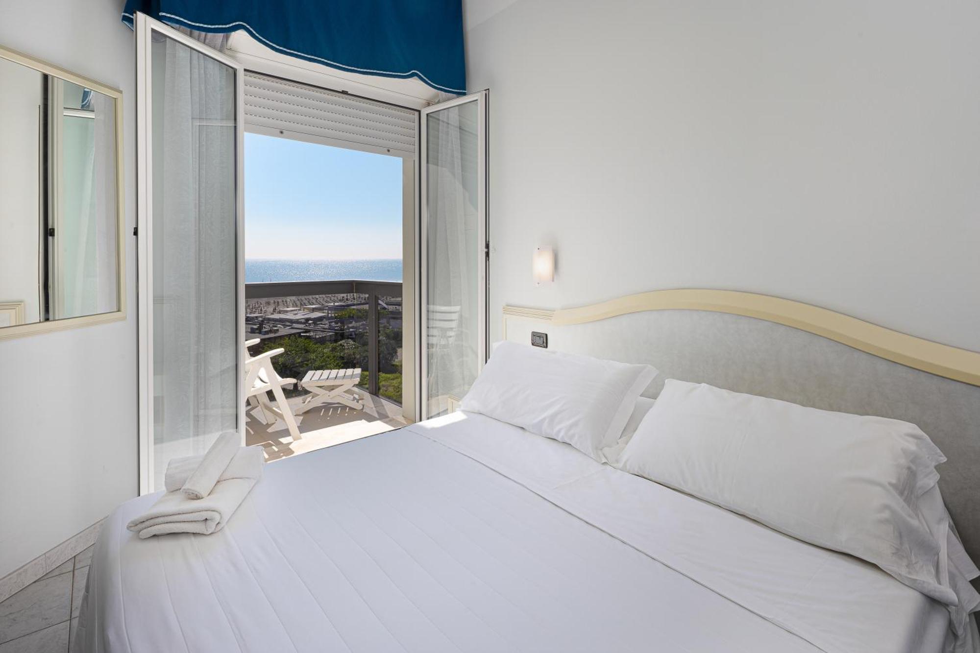 Quadruple Room Sea View
