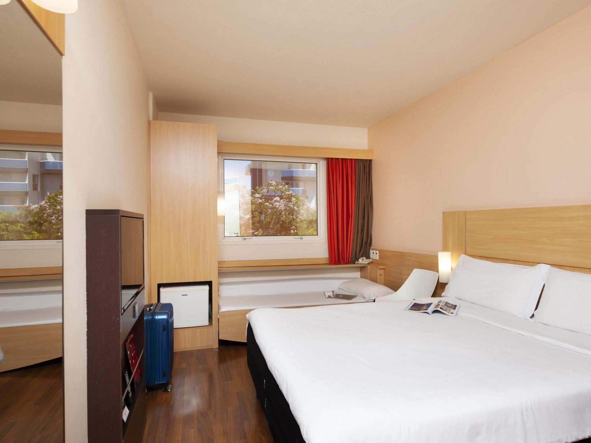 Standard Apartment 1 Double Bed an extra bed