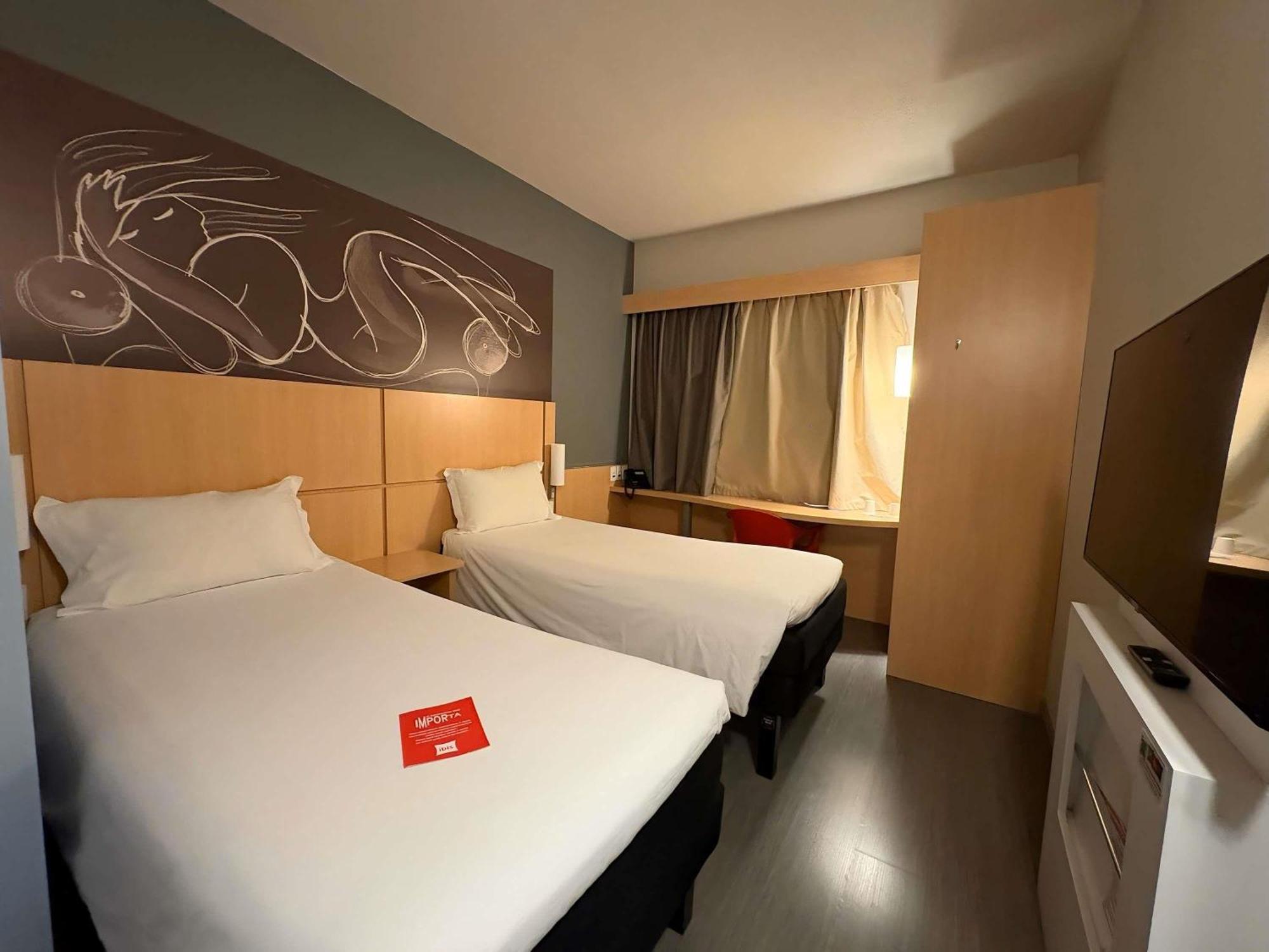 Standard Apartment Two Single Beds