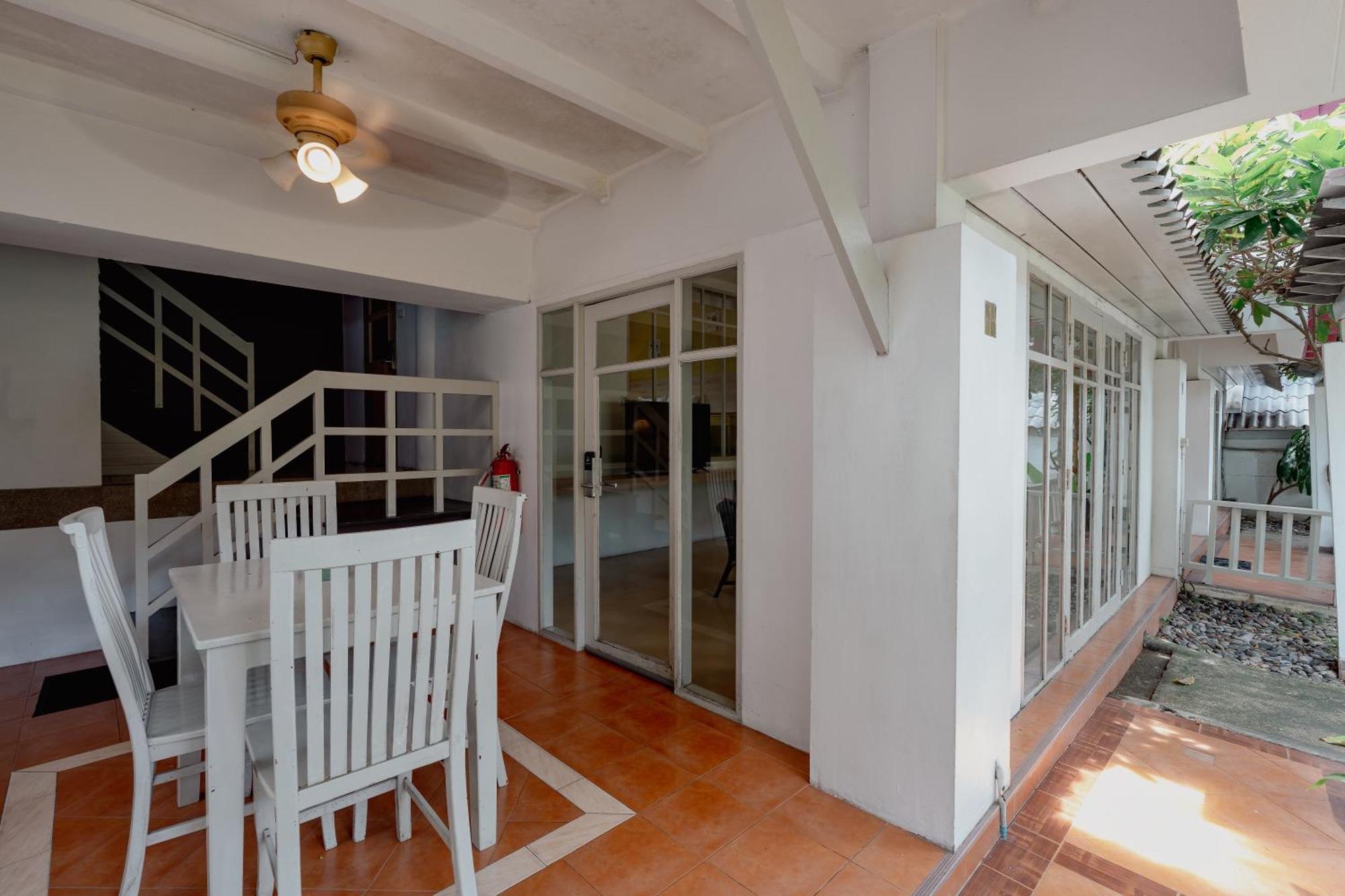 Three-Bedroom Villa Pet Friendly