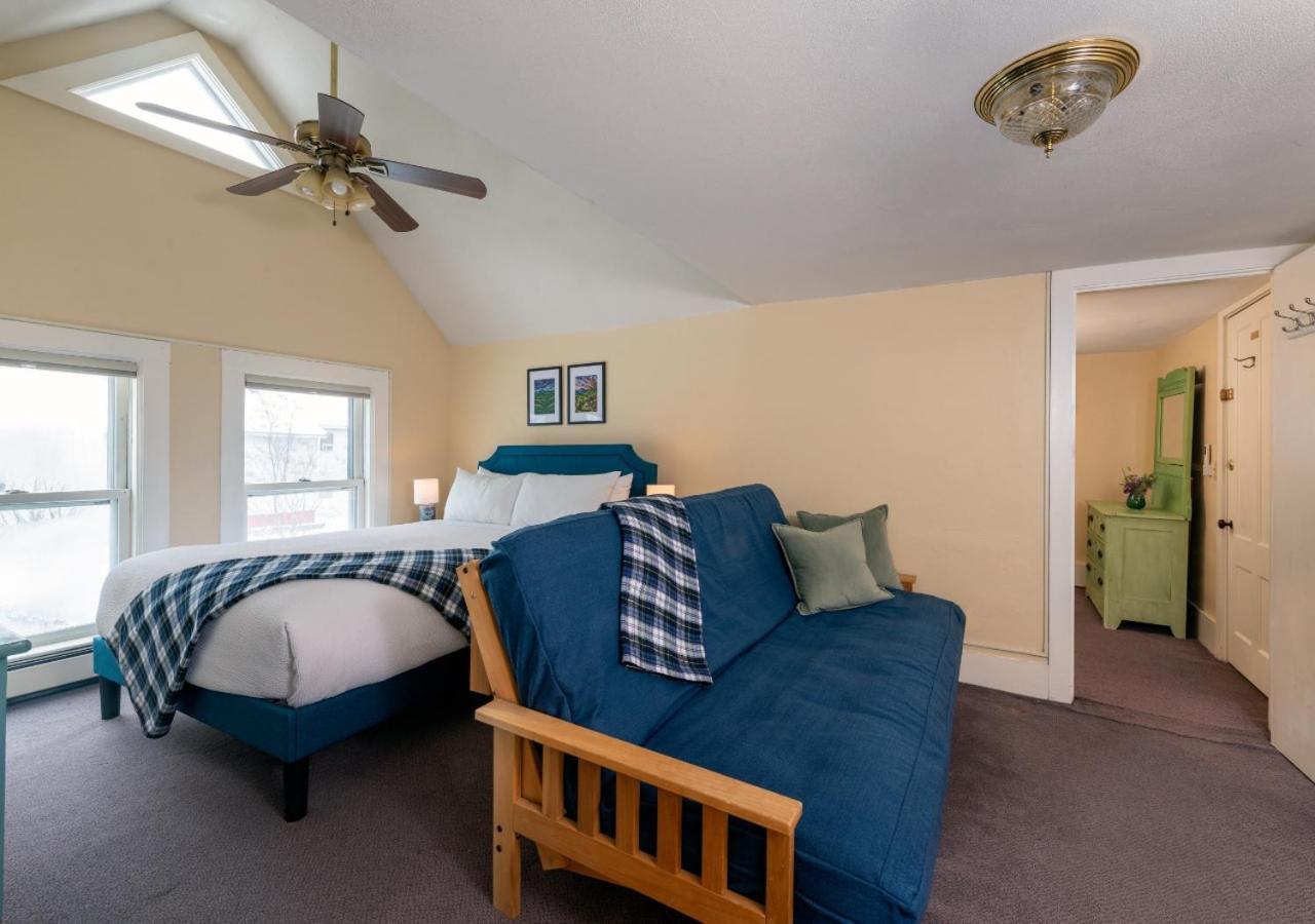 Two-Bedroom Suite
