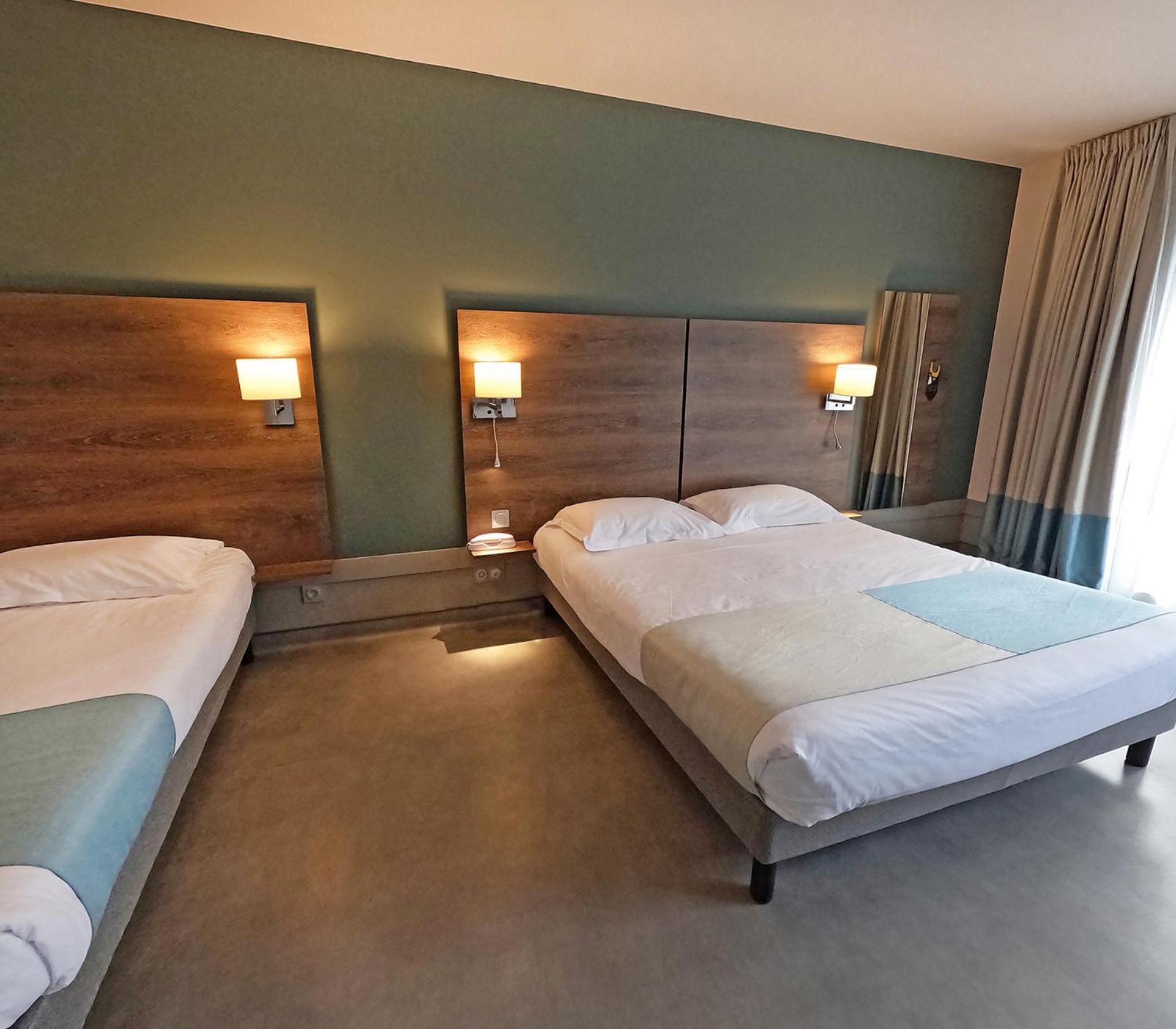 Triple Room Terrace
