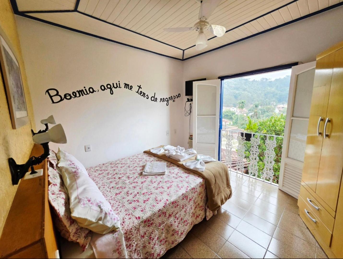 Double Room Mountain View
