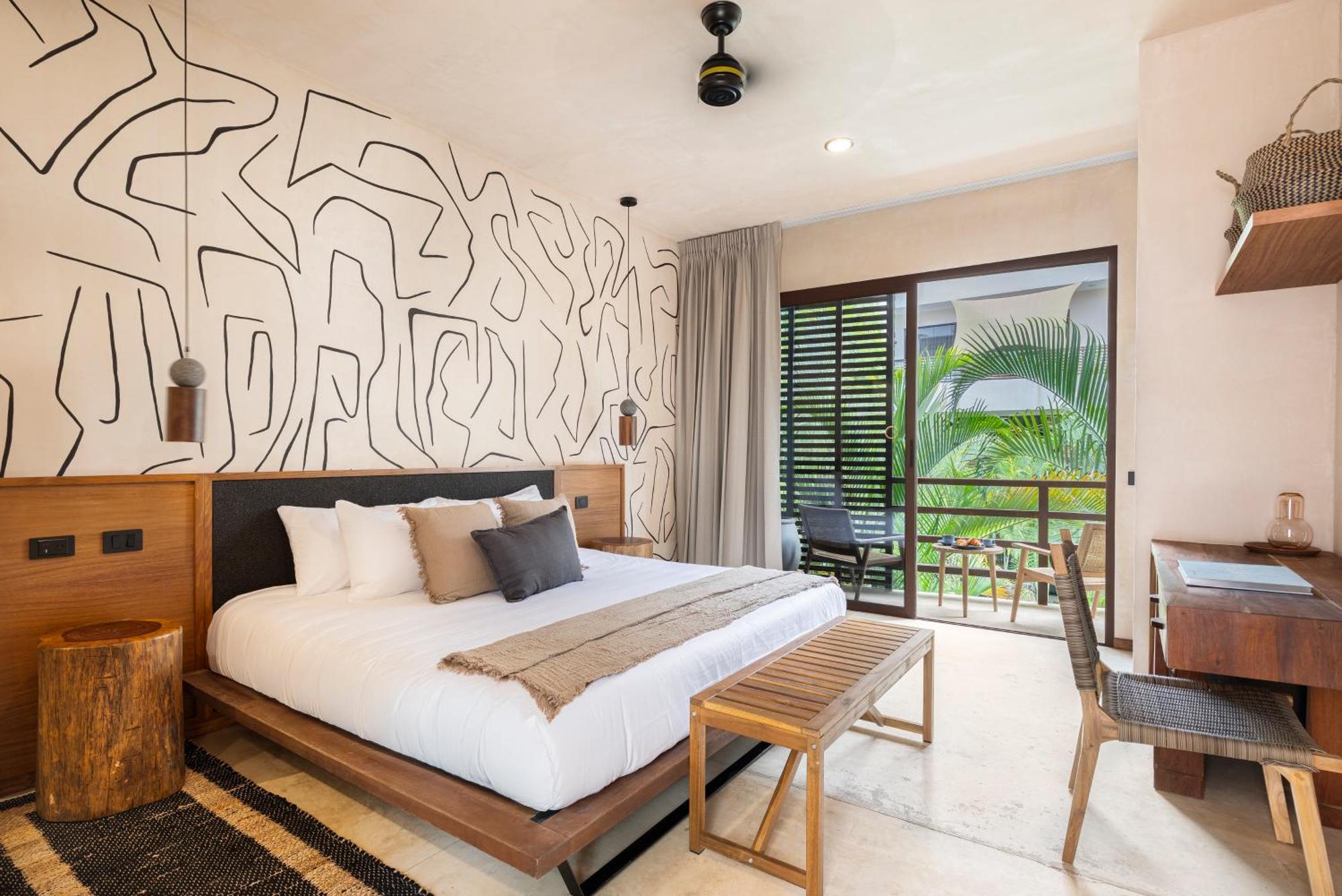 Standard King Room