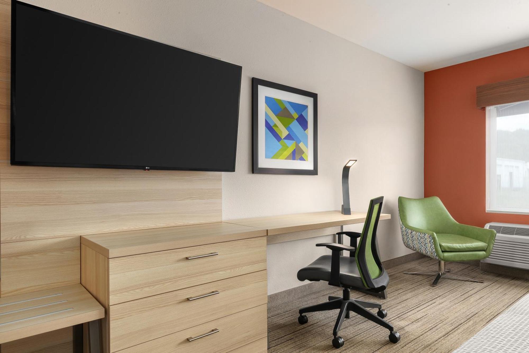 Suite Two Queen Beds