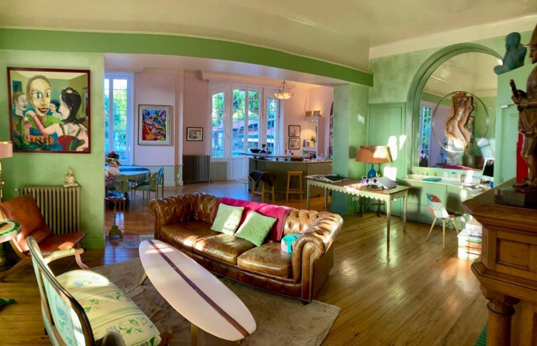 Family Room Mountain View