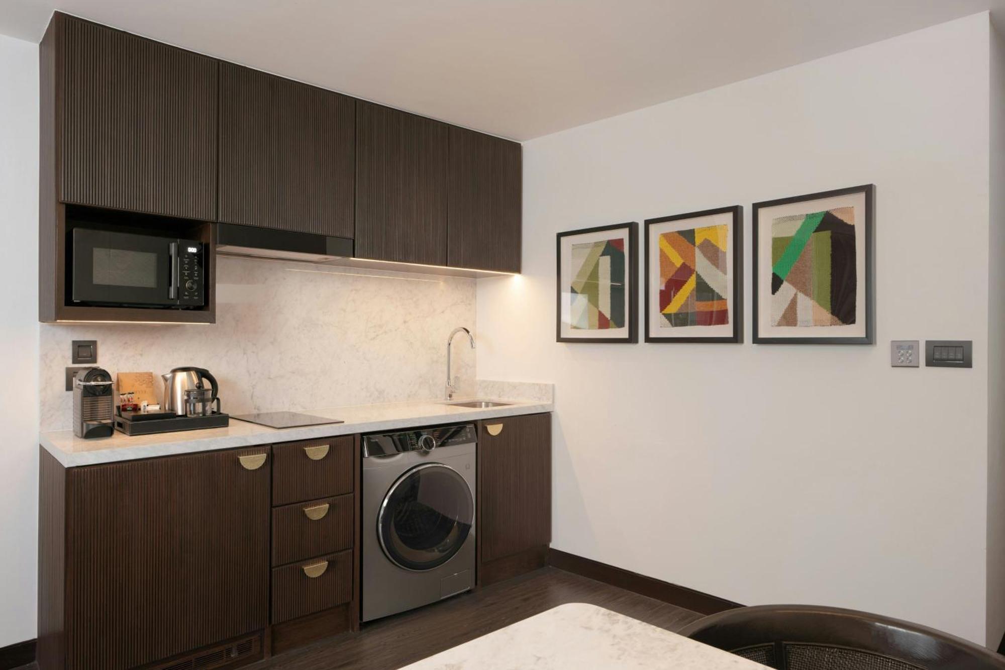 Two-Bedroom Bi-level Loft Balcony