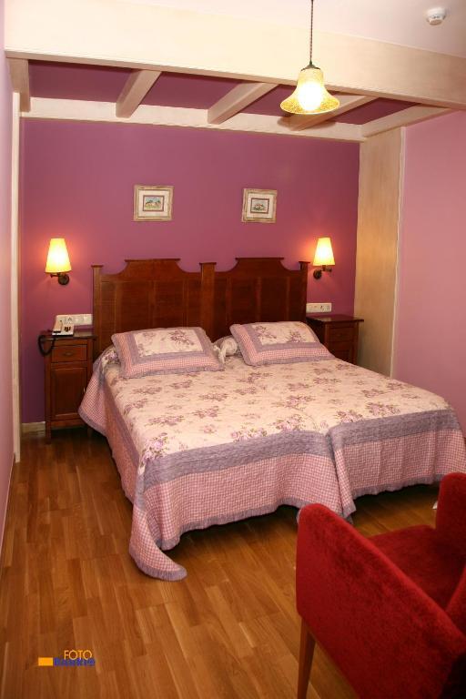 Economy Double or Twin Room,1123504542:JPEG