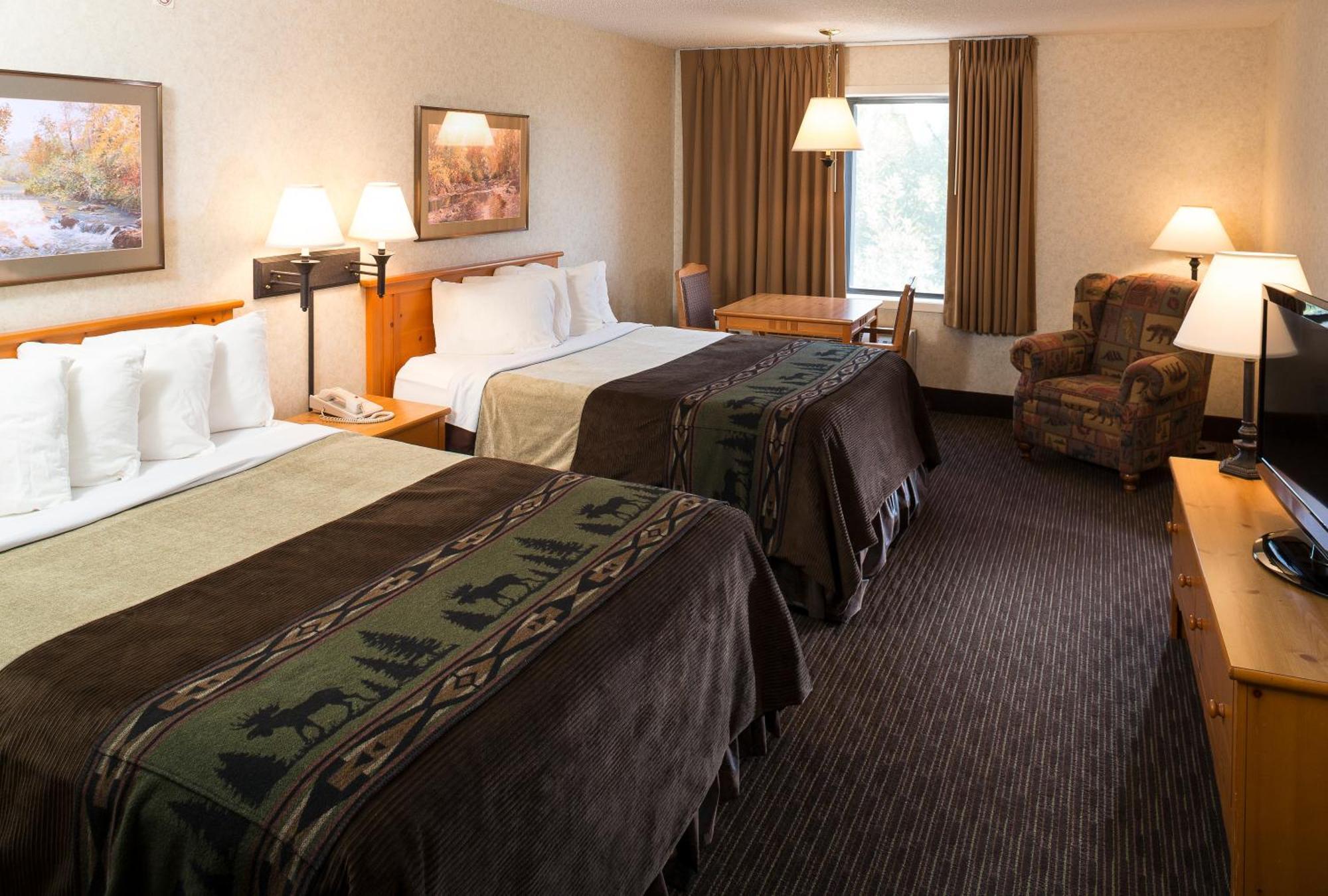 Queen Room Two Queen Beds