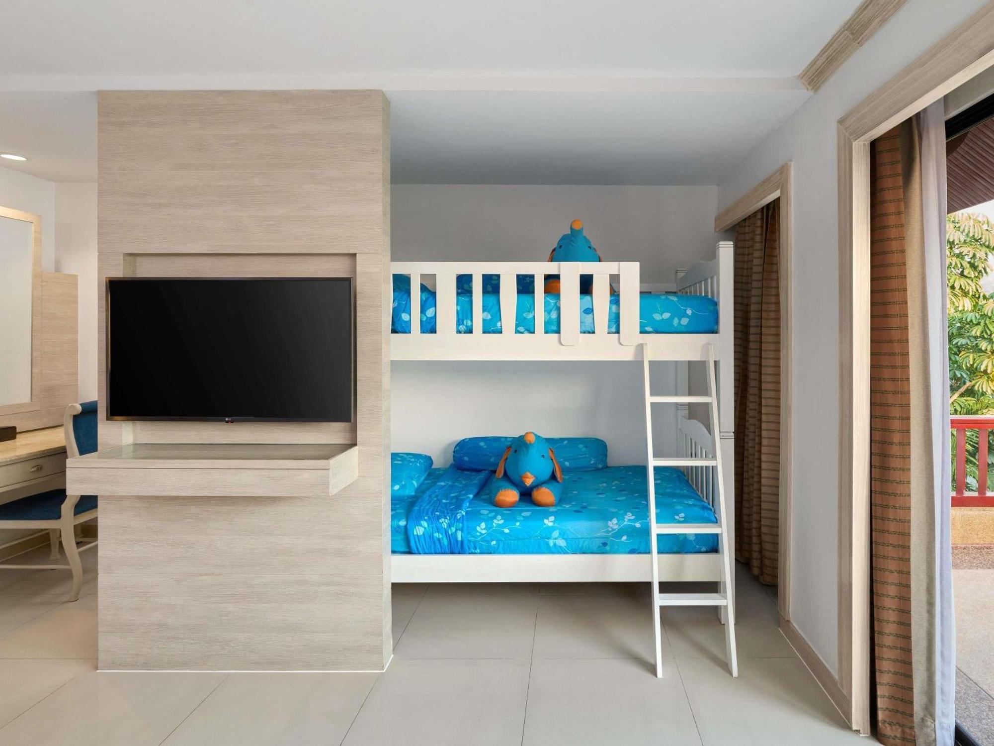 Family Room King Bunk Bed