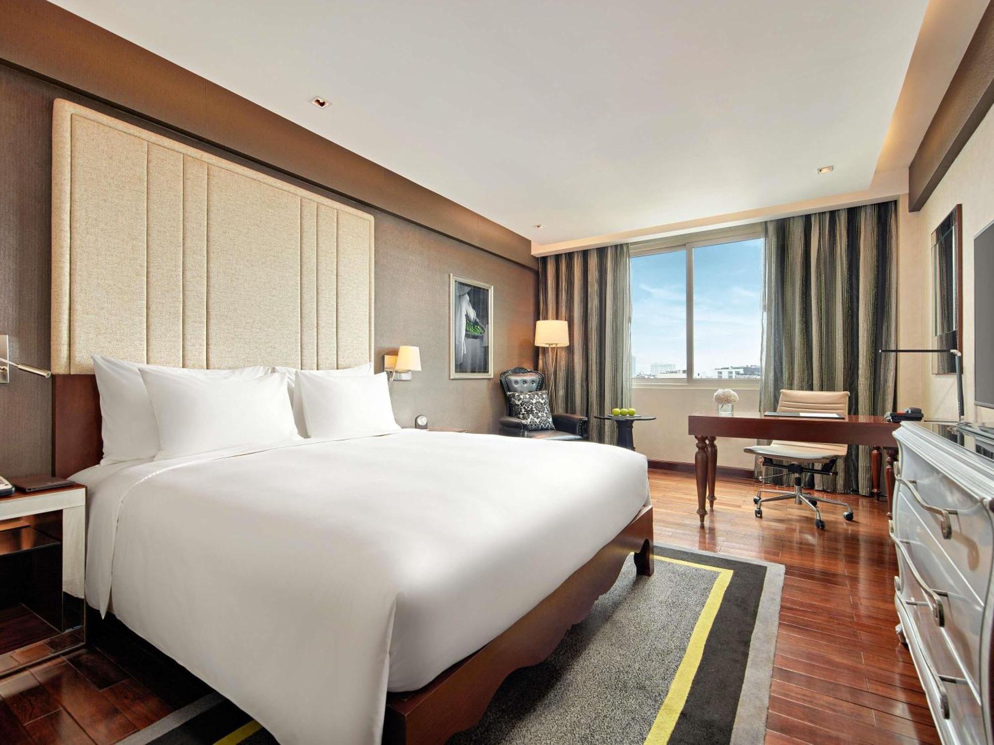 Classic King Room Complimentary daily chocolate hour 5-6pm