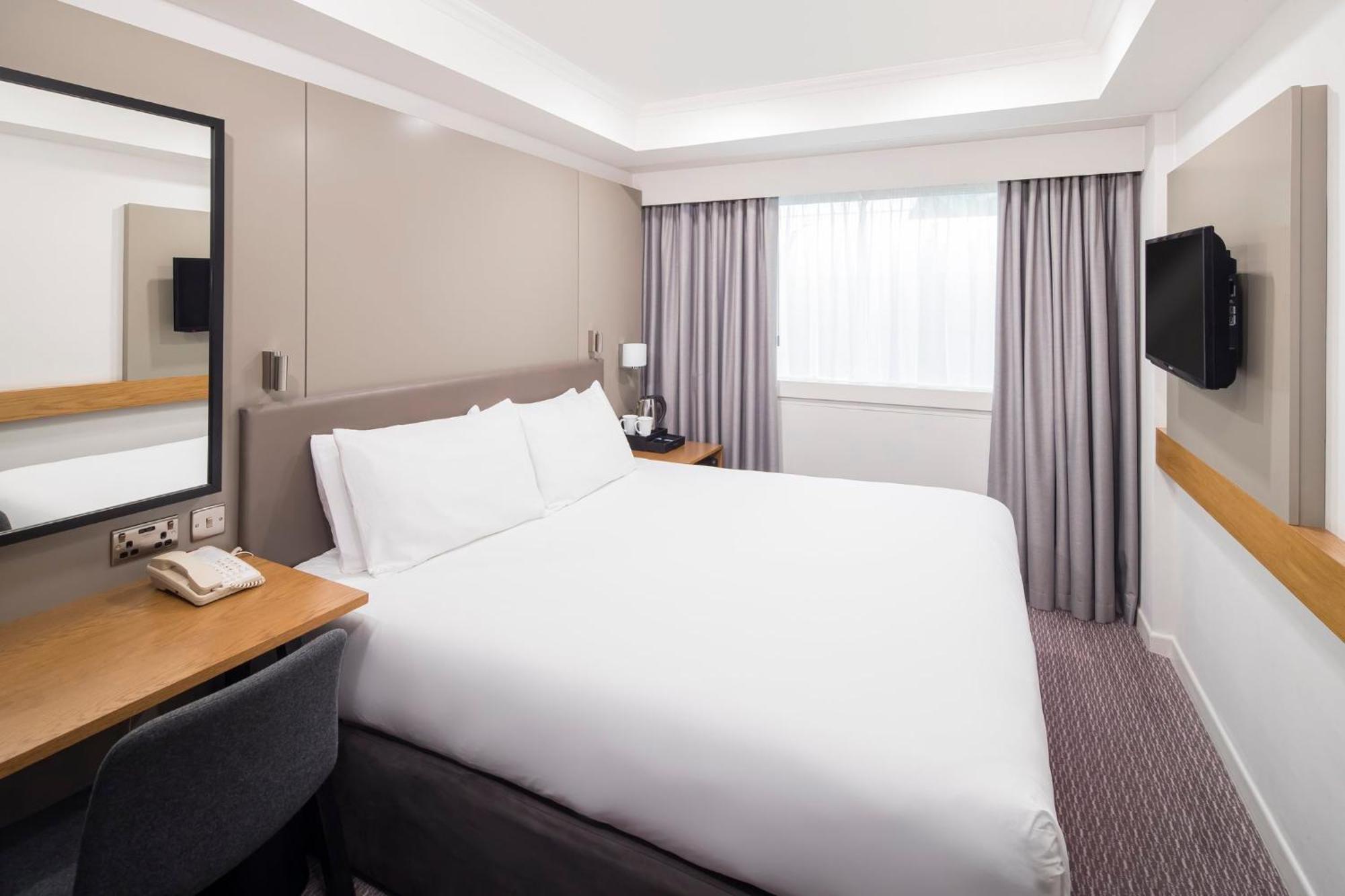Standard Super King Room