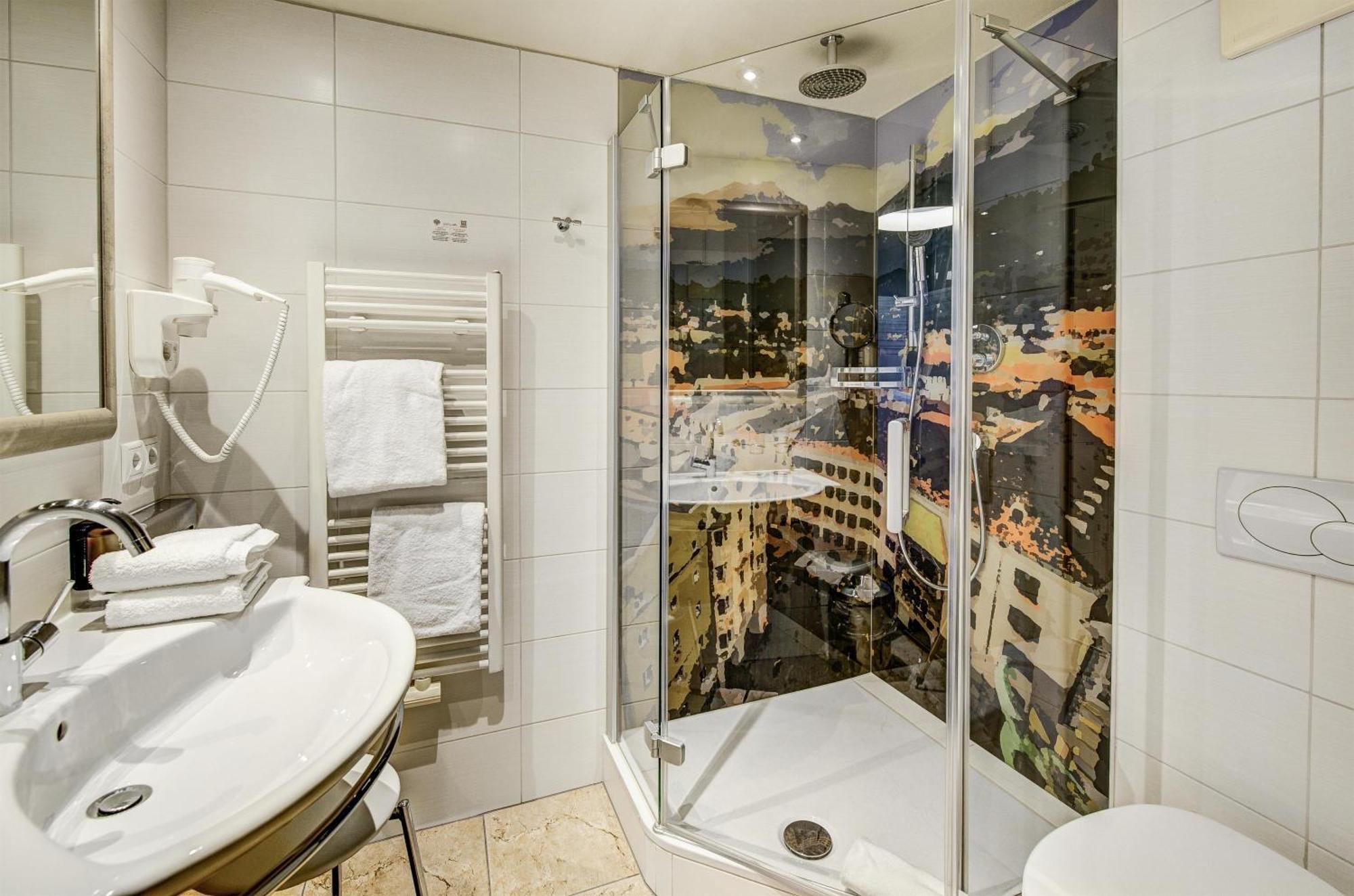 Classic Single Room