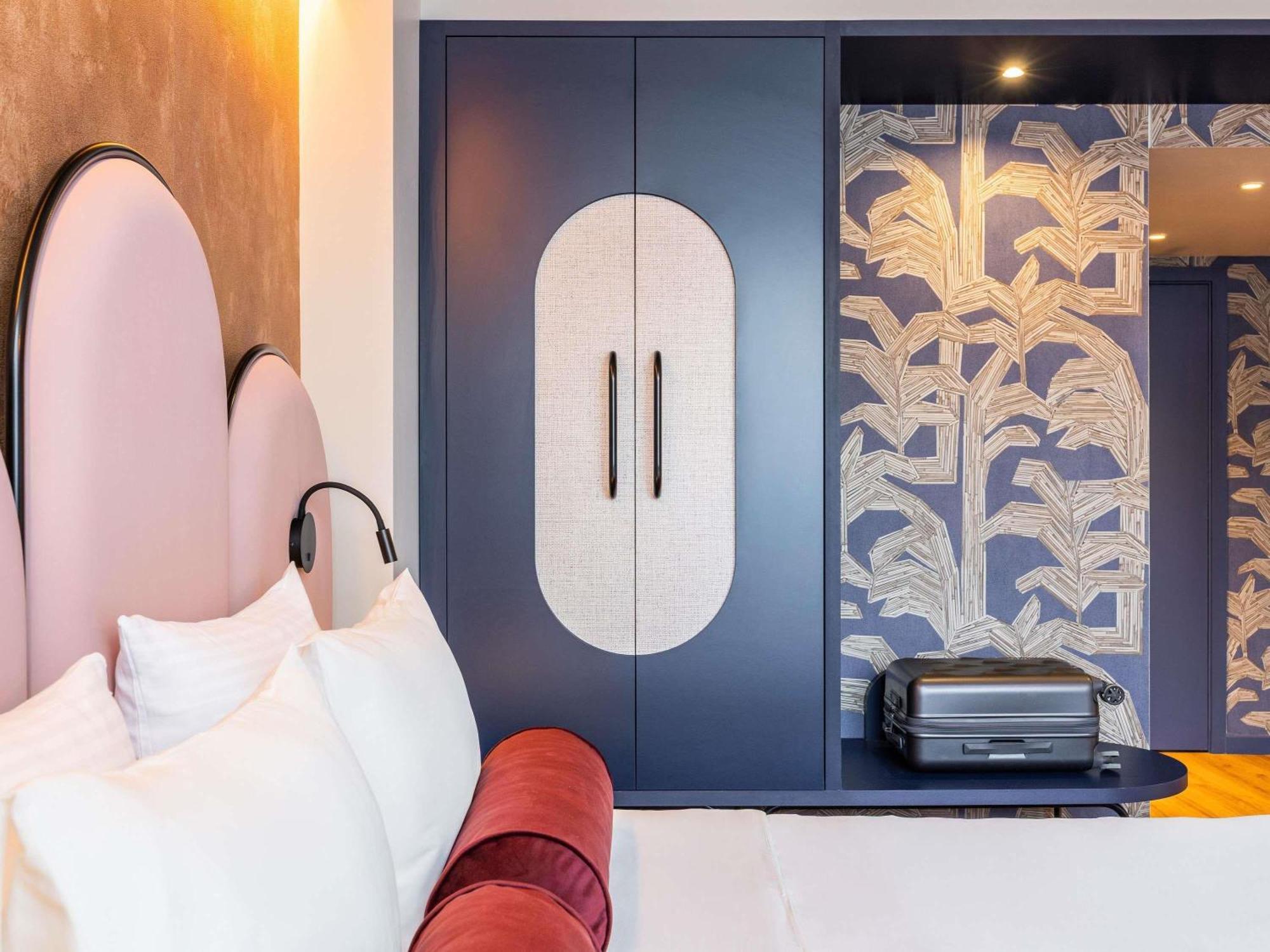 Classic Twin Room