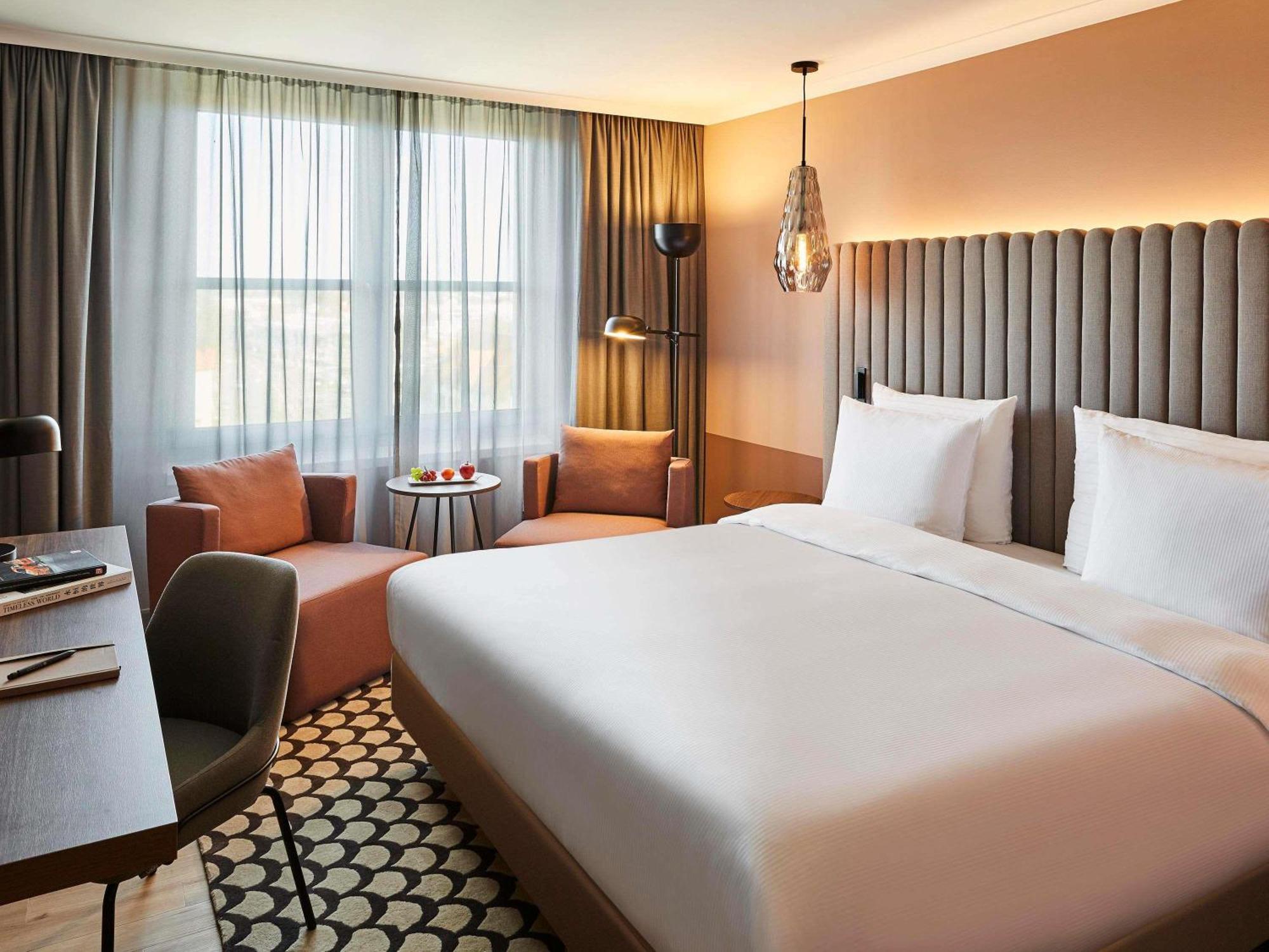 Superior King Room
