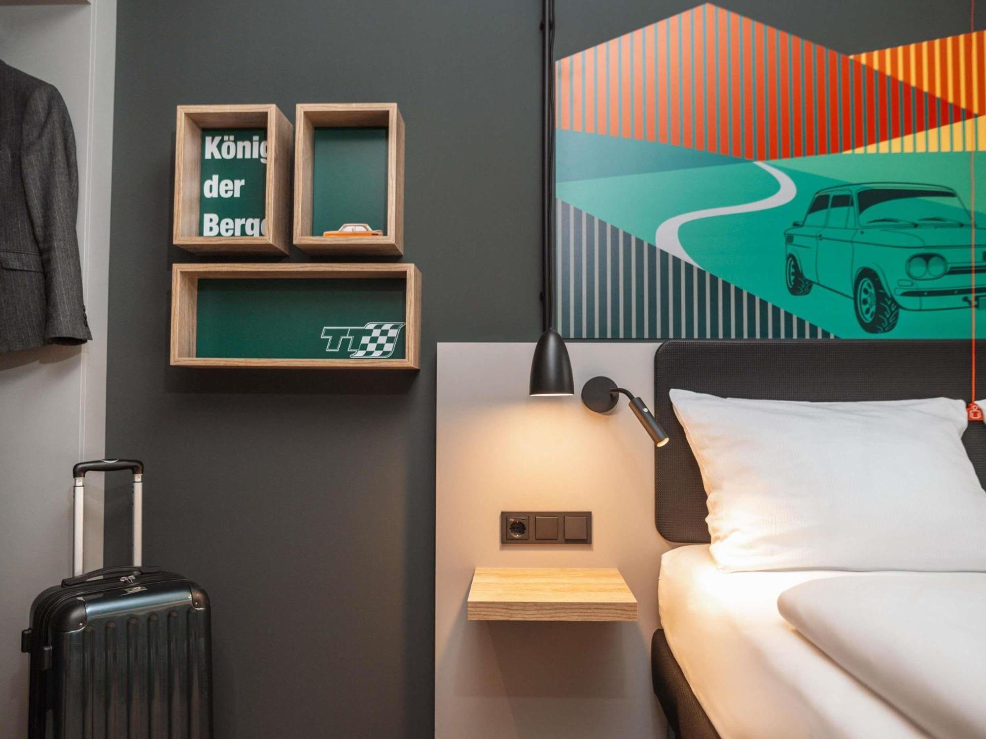 Standard Double Room Mobility Accessible